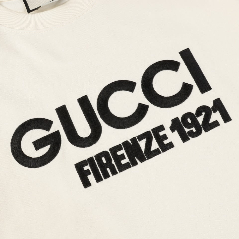 GUCCI Unisex Embroidered Logo T-Shirt – 2024 Spring/Summer Luxury Collection, Black/Beige, Sizes XS–L
