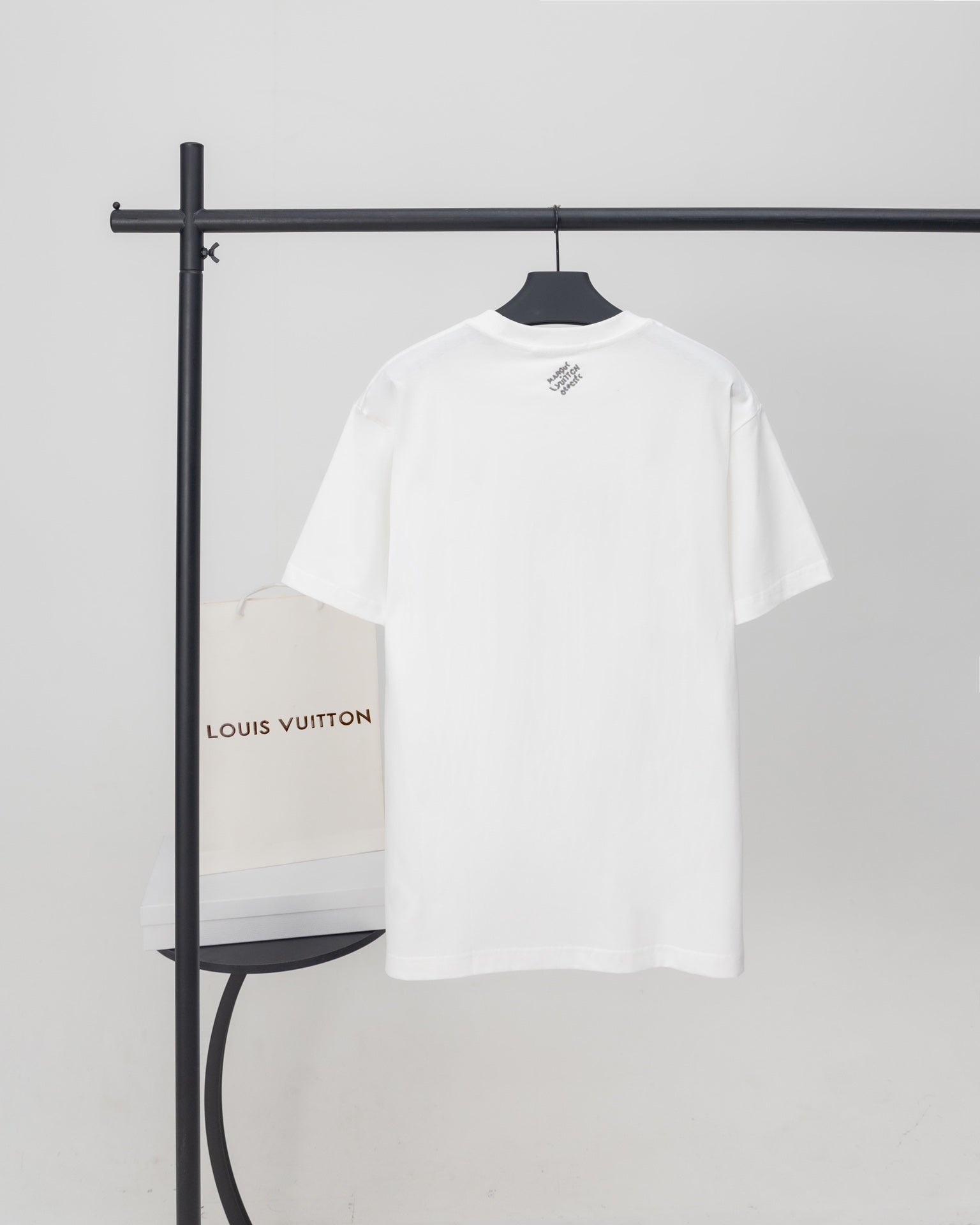 Louis Vuitton 2024SS Phi-Dieu Rhinestone & Stud Embroidery T-Shirt – Premium Cotton – XS, S, M, L