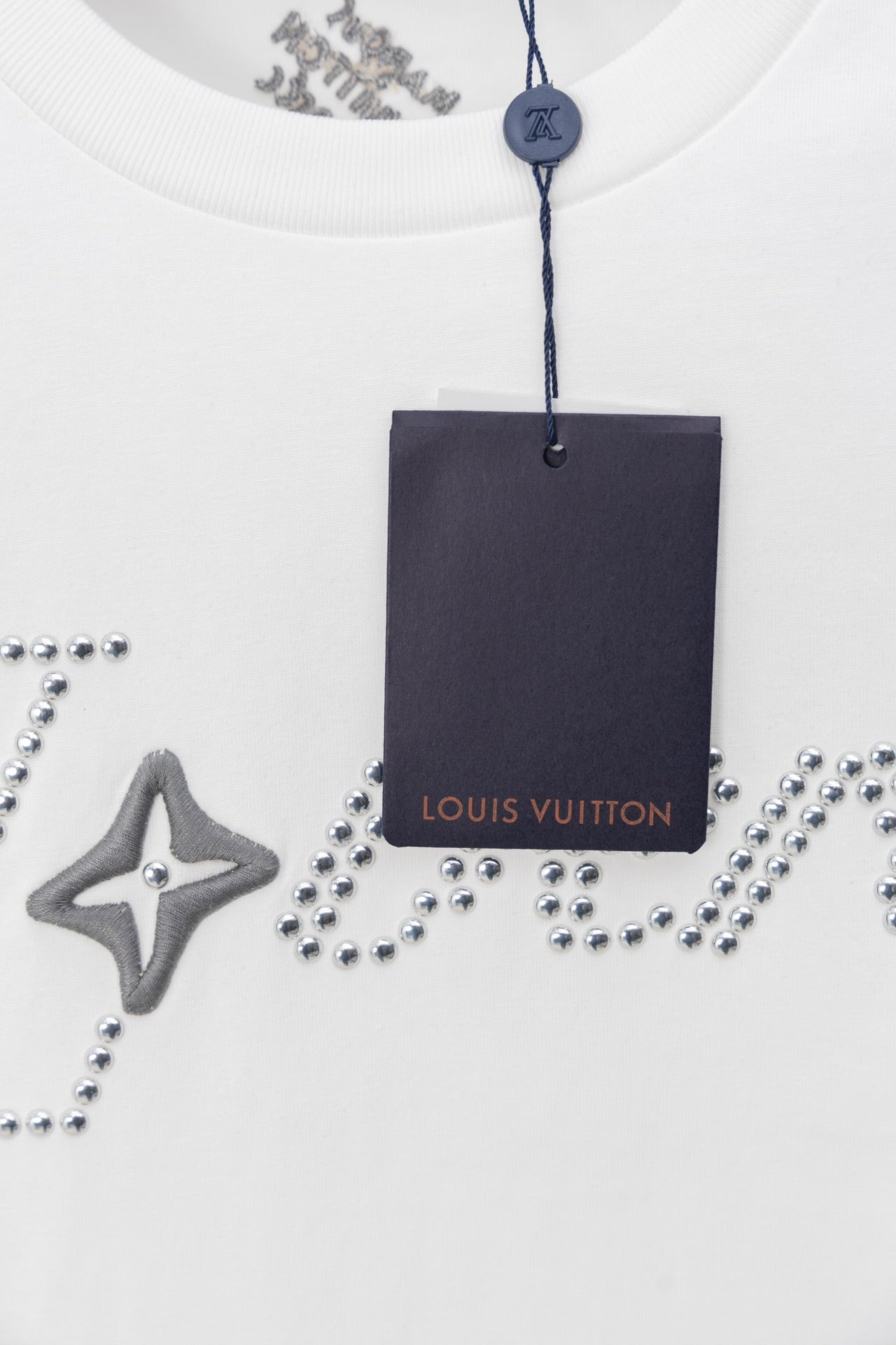 Louis Vuitton 2024SS Phi-Dieu Rhinestone & Stud Embroidery T-Shirt – Premium Cotton – XS, S, M, L