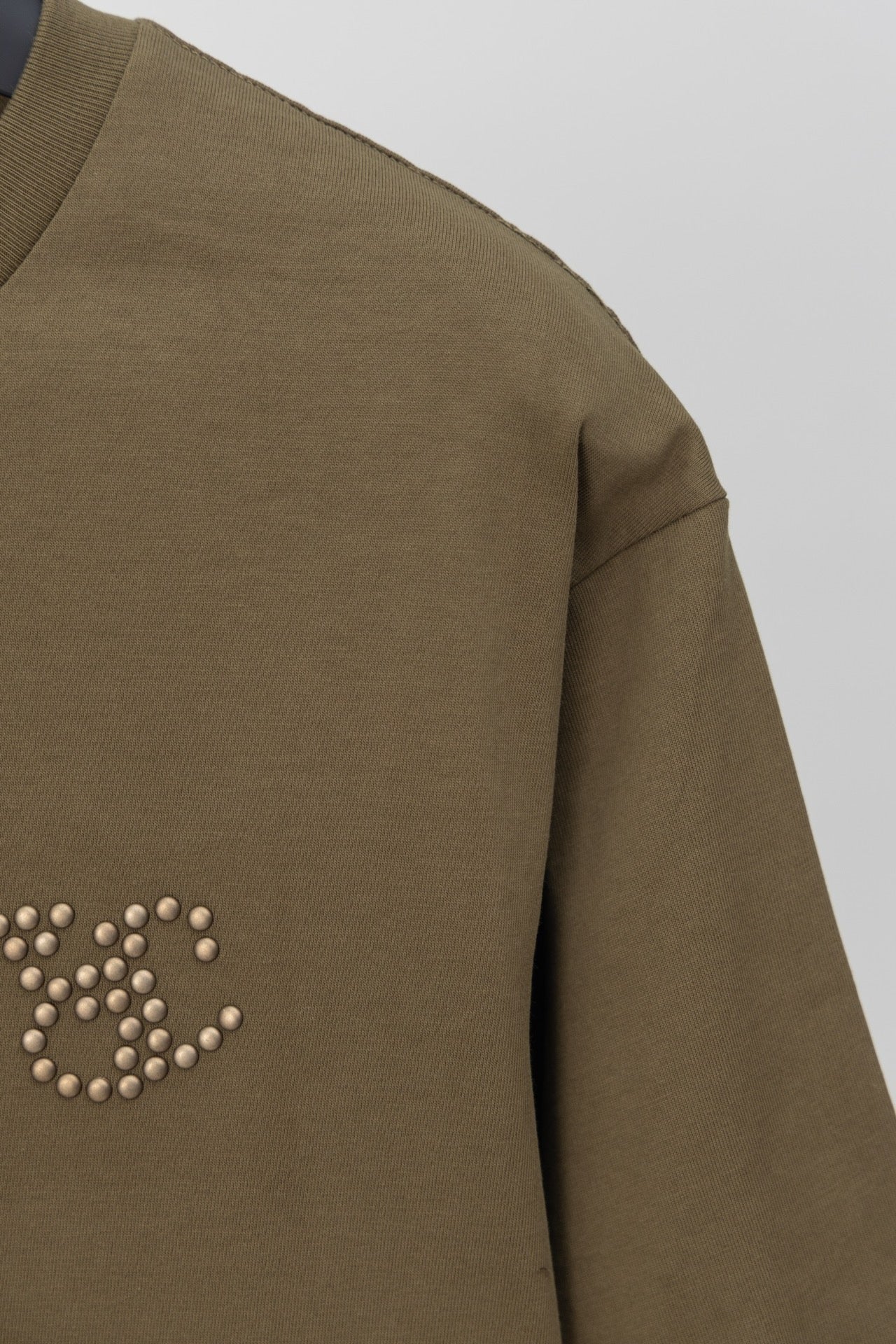 Louis Vuitton 2024SS Phi-Dieu Rhinestone & Stud Embroidery T-Shirt – Premium Cotton – XS, S, M, L