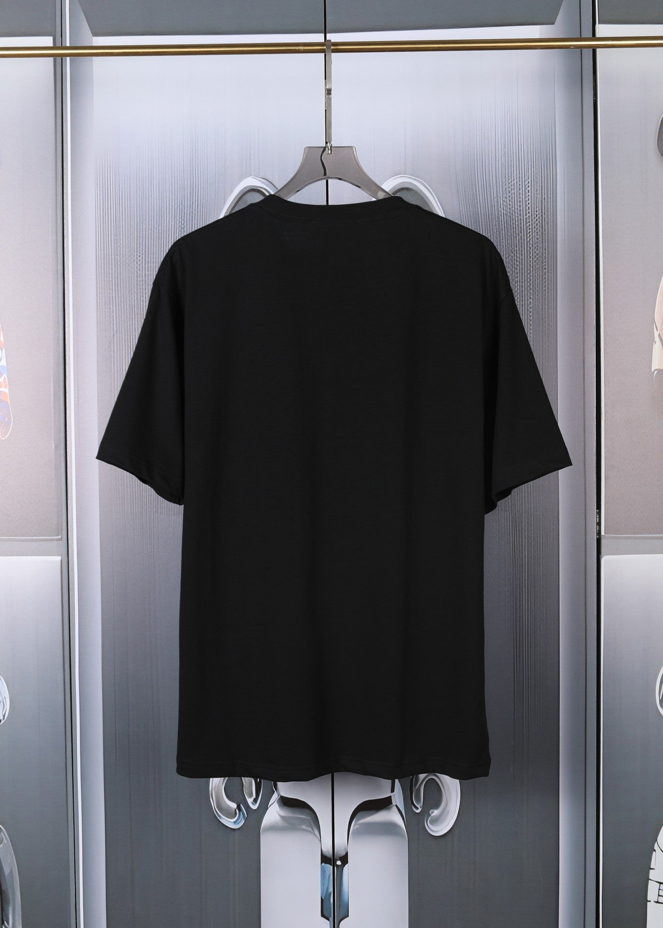 GUCCI 2024 Pocket Logo Embroidered Unisex T-Shirt – Black/White, Sizes S–XL (Style C303)