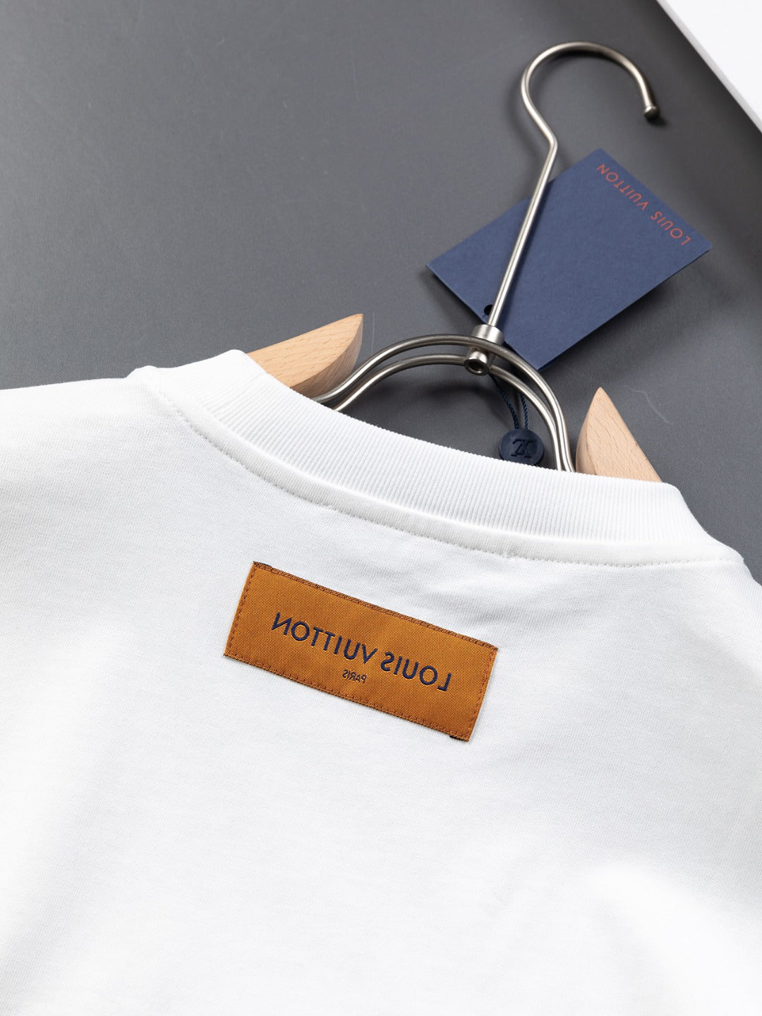 Louis Vuitton 25SS Rope Embroidered Logo T-Shirt – XS, S, M, L – Unisex Premium Cotton Tee
