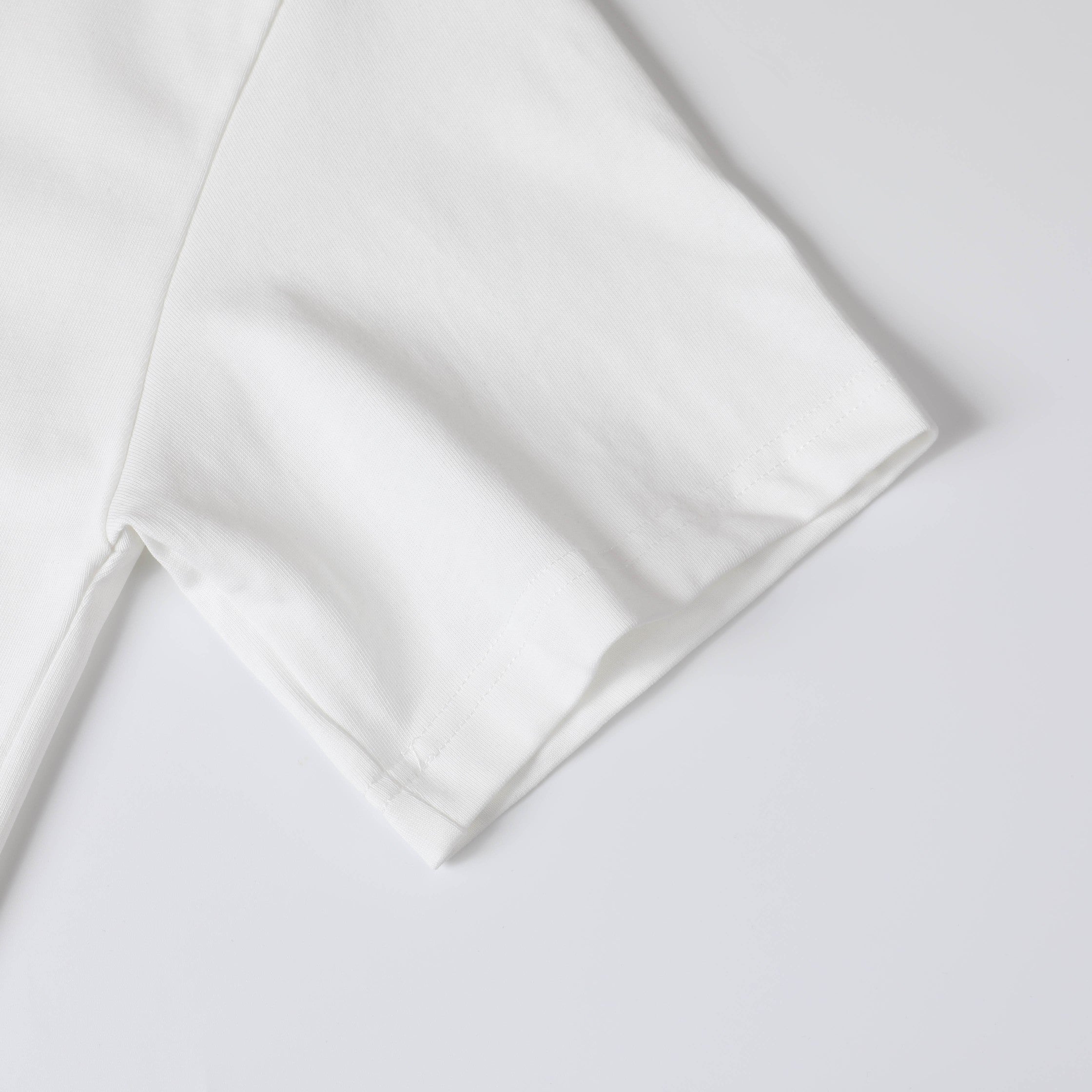 GUCCI 2024 3D Embroidered Pocket Logo Luxury Heavyweight Cotton Unisex T-Shirt – Black/White, Sizes S–XL (Style C303)