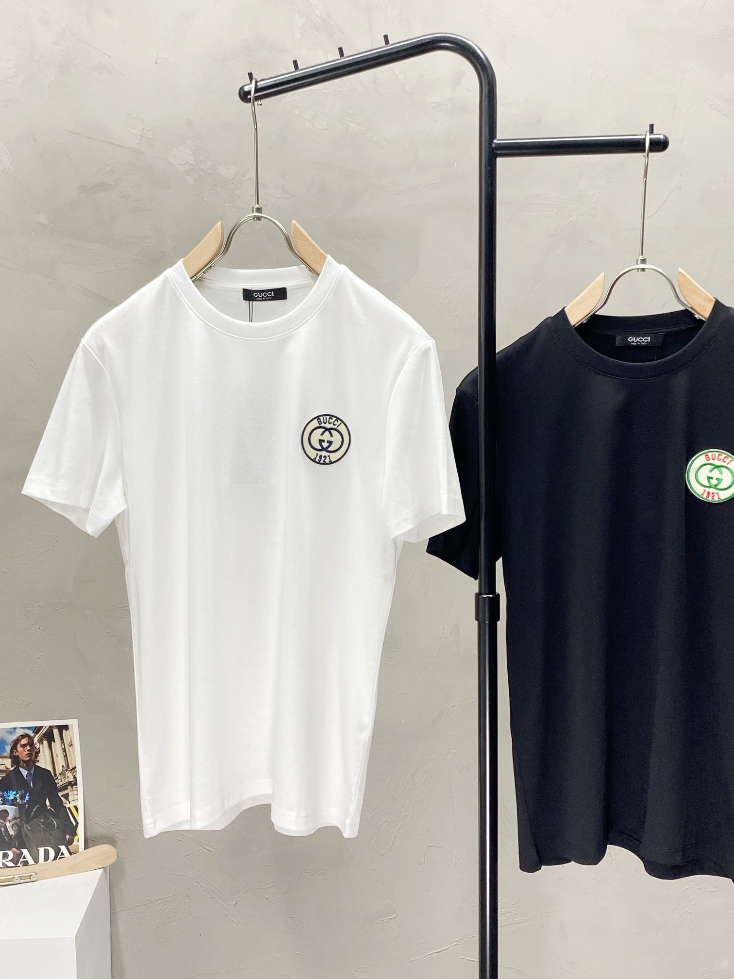 GUCCI Exclusive Men’s Luxury Cotton Crewneck T-Shirt – Spring/Summer Collection, Sizes M–3XL