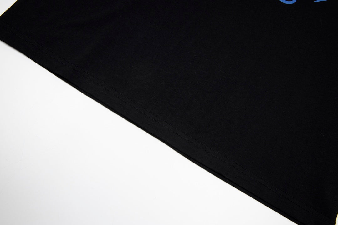 GUCCI x A&G 2023 Limited Edition Logo Print Unisex T-Shirt – Black, Sizes XS–L (Style A89 / P358)