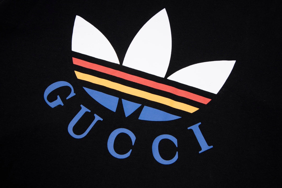 GUCCI x A&G 2023 Limited Edition Logo Print Unisex T-Shirt – Black, Sizes XS–L (Style A89 / P358)