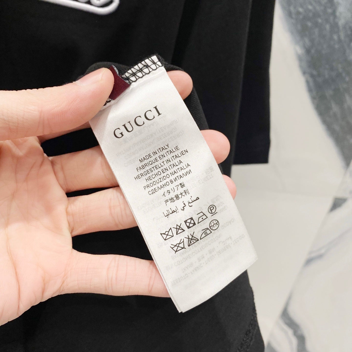 GUCCI Embroidered Logo Crewneck T-Shirt – Unisex Premium Cotton in Black/White, S–XL