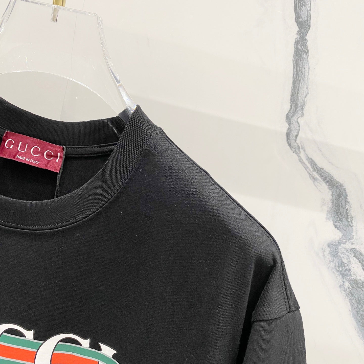 GUCCI Web Stripe Logo Print Crewneck T-Shirt – Unisex Premium Cotton in Black/White, S–XL