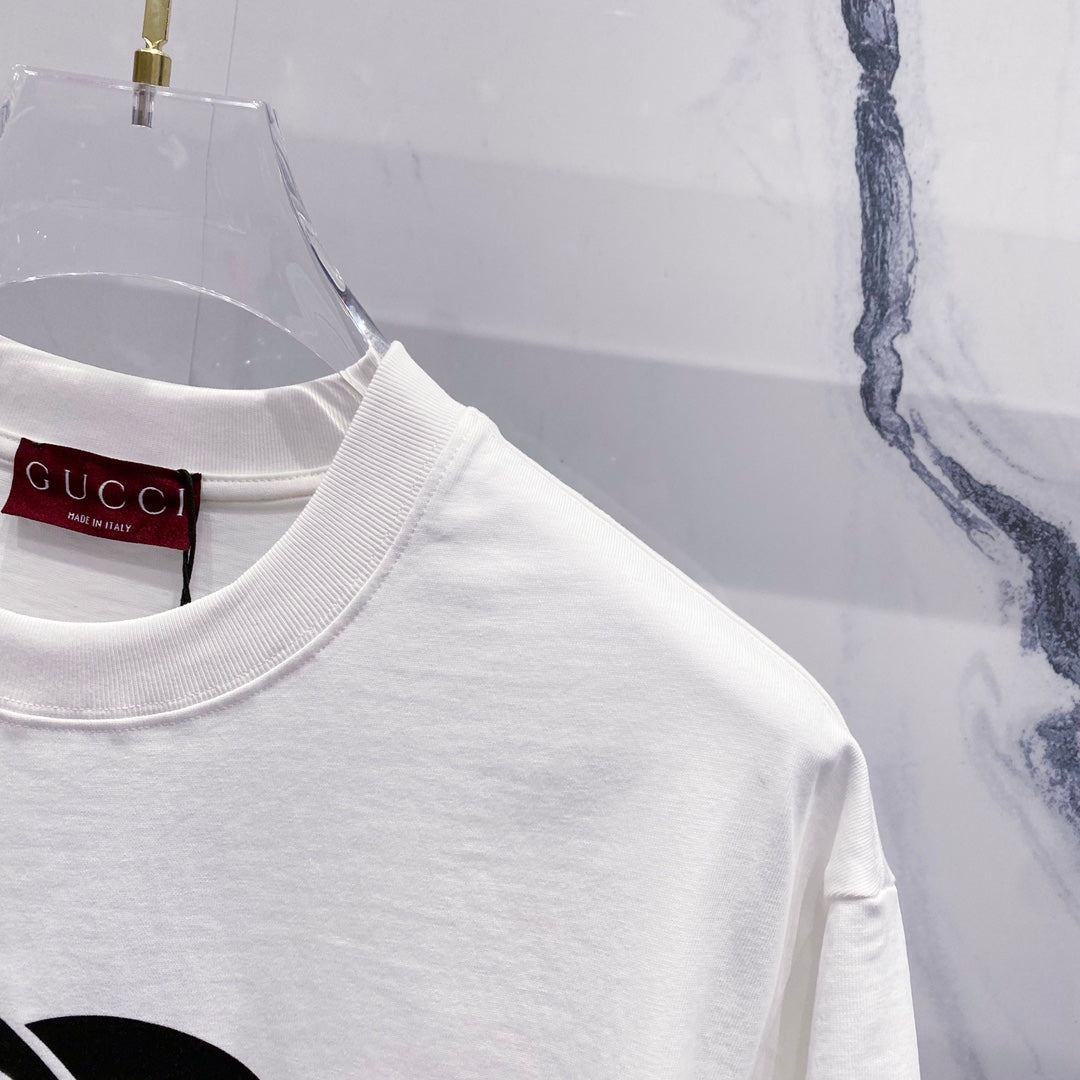 GUCCI GG Letter Logo Print T-Shirt with Web Stripe – Unisex 320g Premium Cotton in Black/White, S–XL