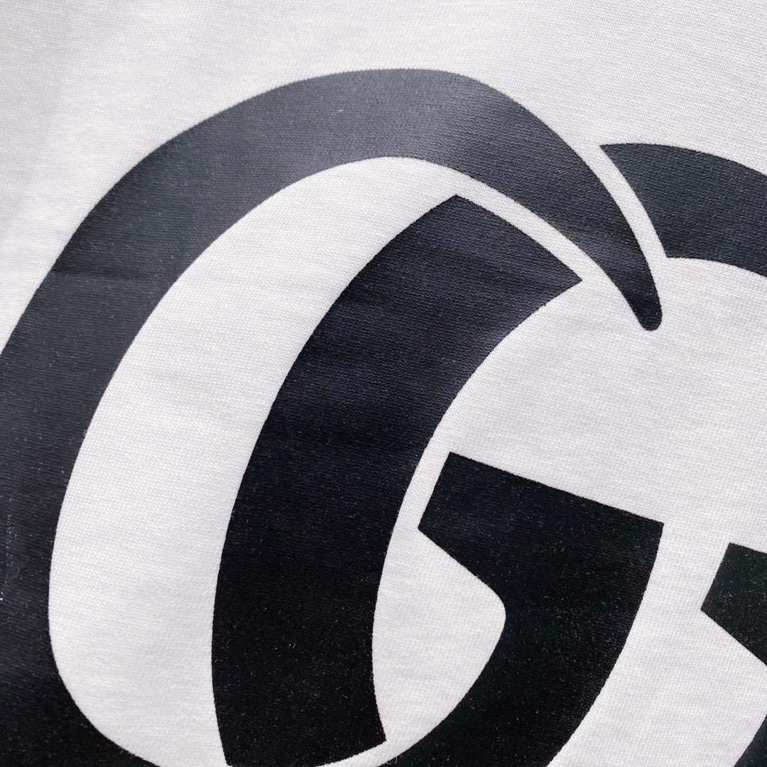 GUCCI GG Letter Logo Print T-Shirt with Web Stripe – Unisex 320g Premium Cotton in Black/White, S–XL