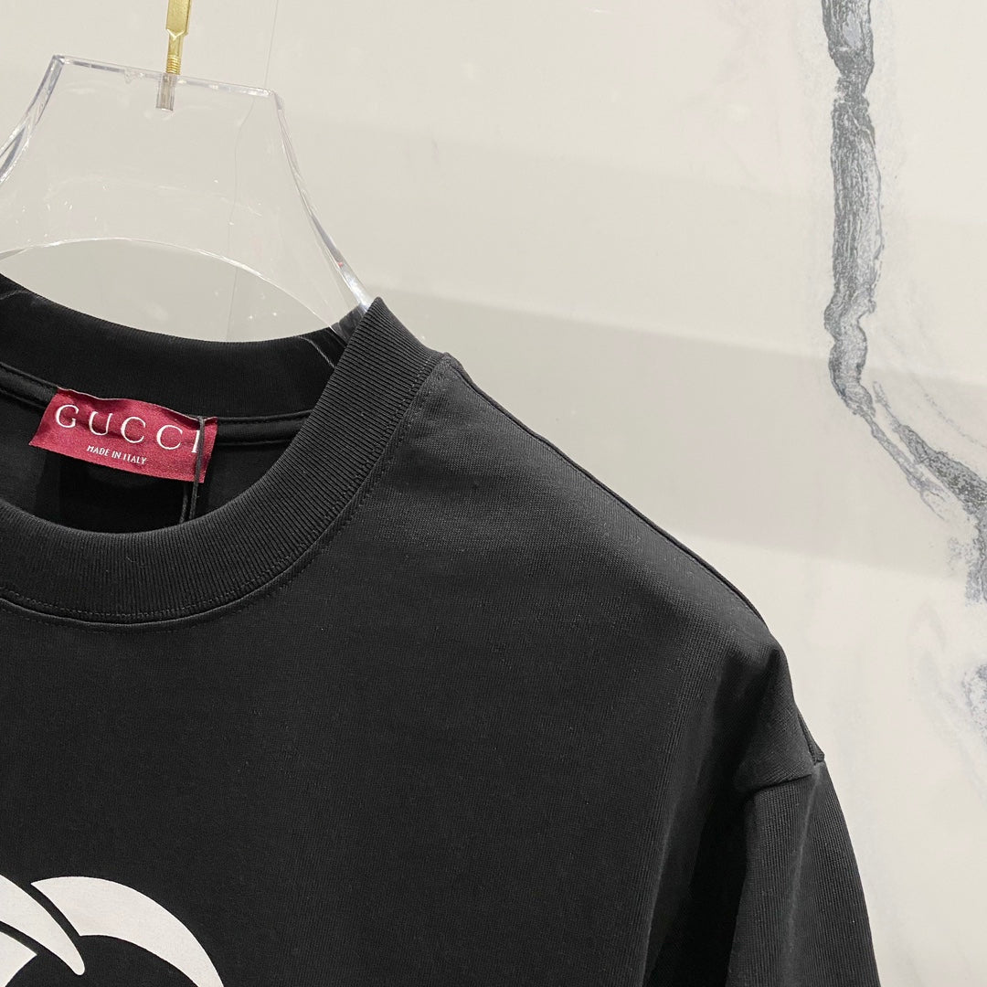 GUCCI GG Letter Logo T-Shirt with Web Stripe Print – Unisex 320g Premium Cotton in Black/White, S–XL