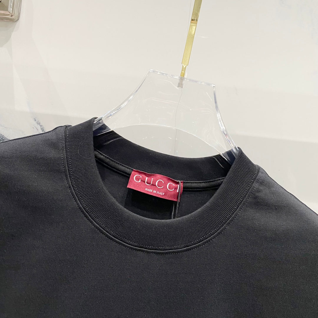 GUCCI GG Letter Logo T-Shirt with Web Stripe Print – Unisex 320g Premium Cotton in Black/White, S–XL