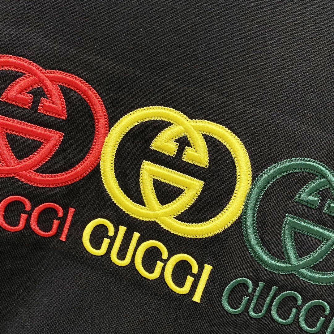 GUCCI Multicolor 3D Embroidered Double-G Logo T-Shirt – Unisex 320g Premium Cotton in Black/White, S–XL
