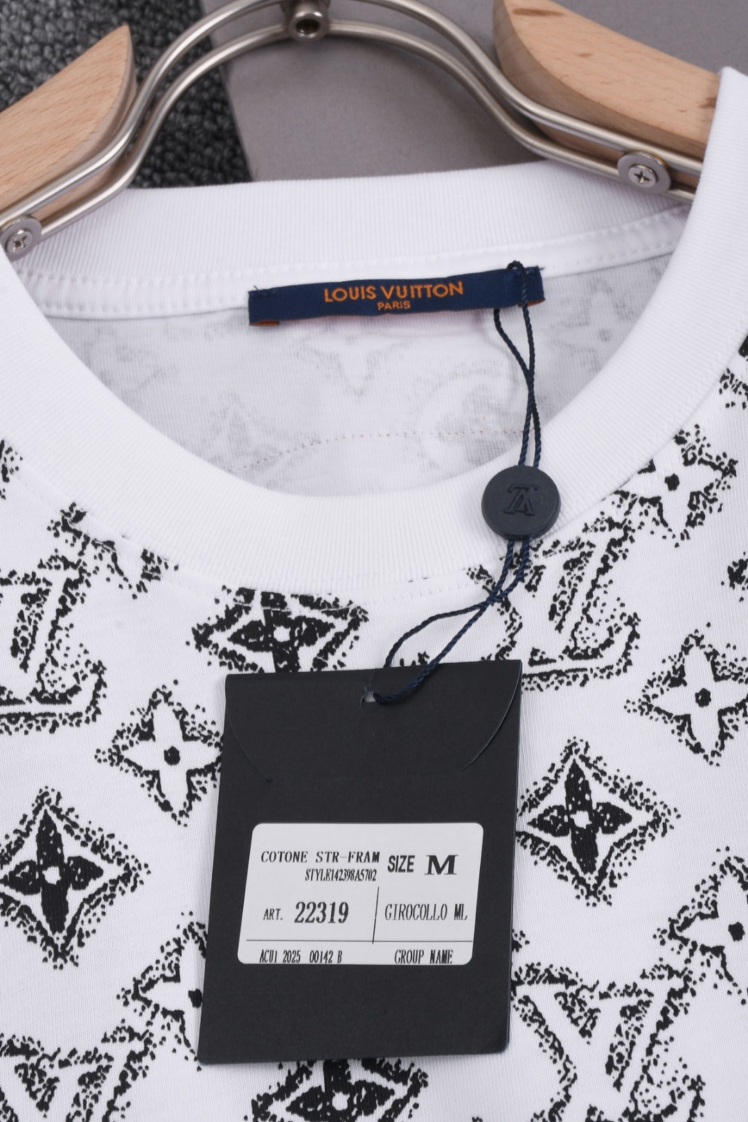 Louis Vuitton 25SS Classic Monogram Full-Print Logo Round Neck T-Shirt – XS, S, M, L – Unisex Premium Cotton Tee