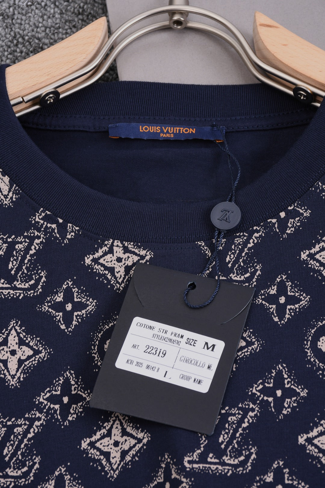 Louis Vuitton 25SS Classic Monogram Full-Print Logo Round Neck T-Shirt – XS, S, M, L – Unisex Premium Cotton Tee