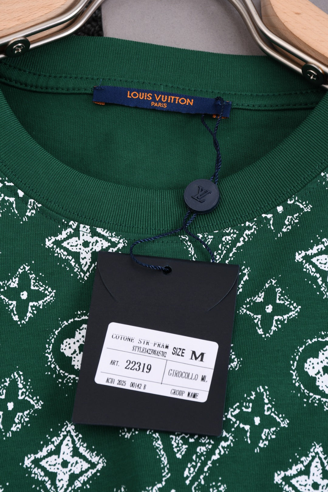 Louis Vuitton 25SS Classic Monogram Full-Print Logo T-Shirt – XS, S, M, L – Unisex Premium Cotton Tee