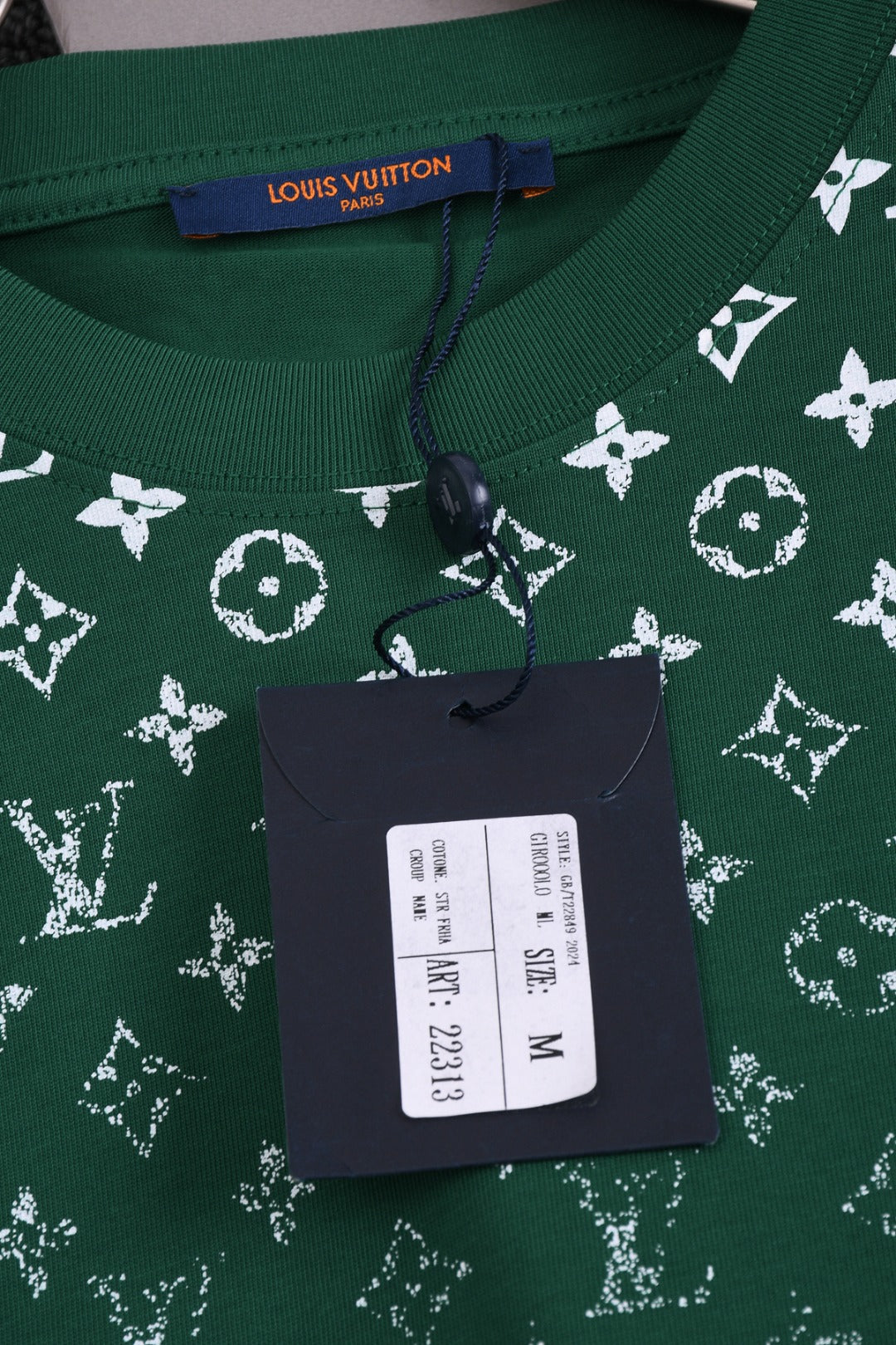 Louis Vuitton 25SS Classic Gradient Print Logo T-Shirt – XS, S, M, L – Unisex Premium Cotton Tee