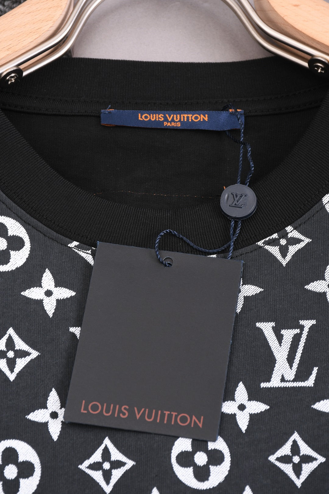 Louis Vuitton 25SS Applique Digital Print T-Shirt – XS, S, M, L – Unisex Premium Cotton Tee