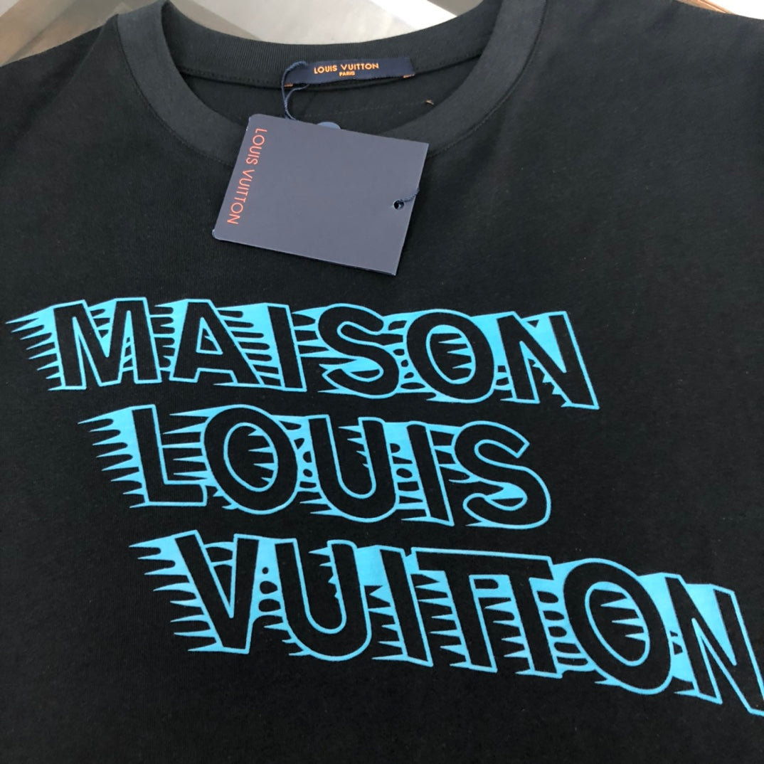 LV 25SS Heart Letter Logo T-Shirt – Premium 32-Count Combed Cotton, 280g Ultra-Soft Fabric, Unisex Streetwear, M-3XL
