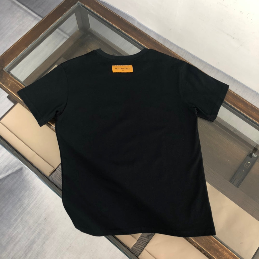 LV 25SS Heart Letter Logo T-Shirt – Premium 32-Count Combed Cotton, 280g Ultra-Soft Fabric, Unisex Streetwear, M-3XL