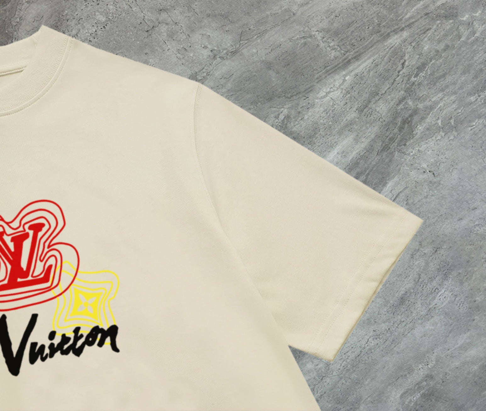 Louis Vuitton (LV) 2025 New Premium Round Neck T-Shirt – Embroidered Sleeve Logo – Black/White/Beige – S-2XL