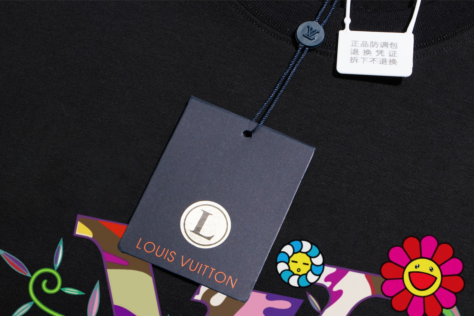 Louis Vuitton 2025 Premium Round Neck T-Shirt with Embroidered Sleeve Logo – Unisex Casual Tee (S-2XL, Black/White/Beige)