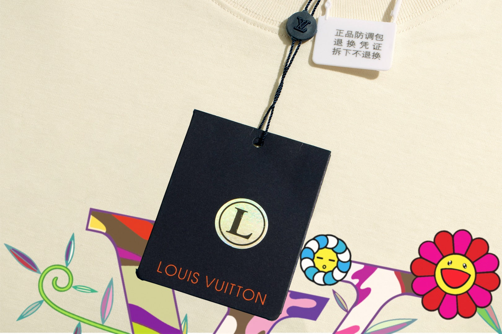 Louis Vuitton 2025 Premium Round Neck T-Shirt with Embroidered Sleeve Logo – Unisex Casual Tee (S-2XL, Black/White/Beige)