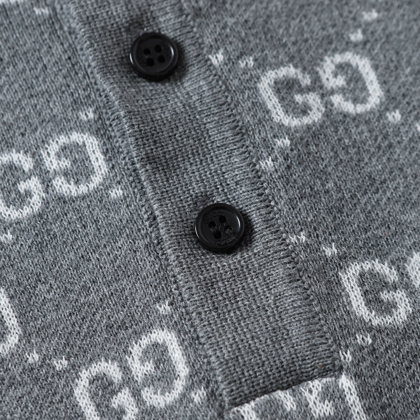 GUCCI Logo Jacquard Knit Crewneck T-Shirt – Unisex Luxury Edition (XS–L)