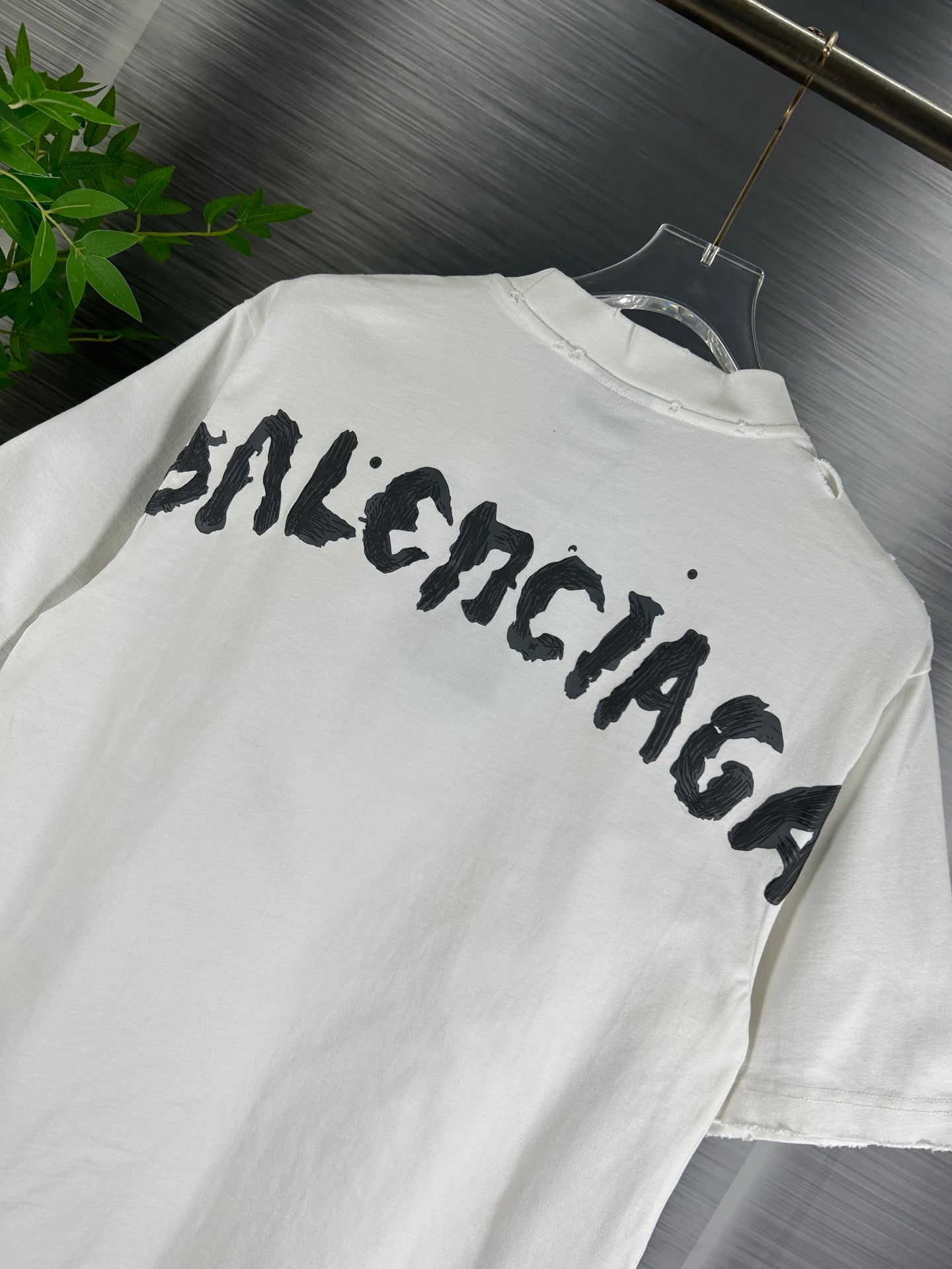 BALENCIAGA Distressed Ink Puff Print Cotton T-Shirt – Unisex Oversized Fit (XS–L)
