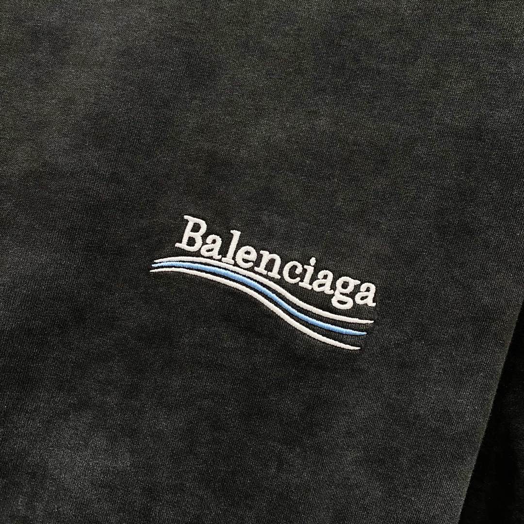 BALENCIAGA 320g Oversized Cotton T-Shirt with Wave-Inspired Coca-Cola Style Logo Embroidery – Unisex (S–XL)