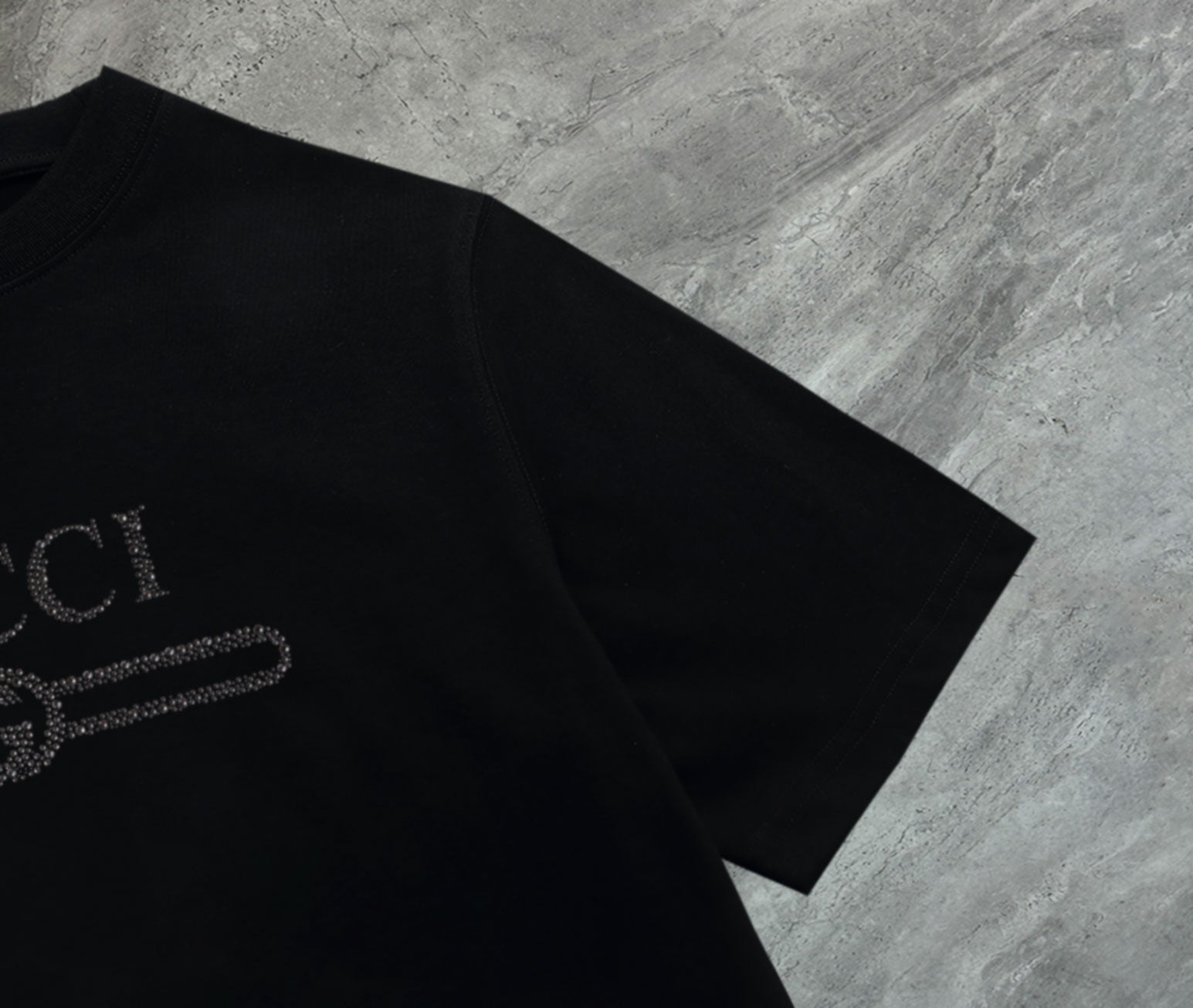 GUCCI 2025 New Embroidered Logo Cotton Crewneck T-Shirt (S–2XL)