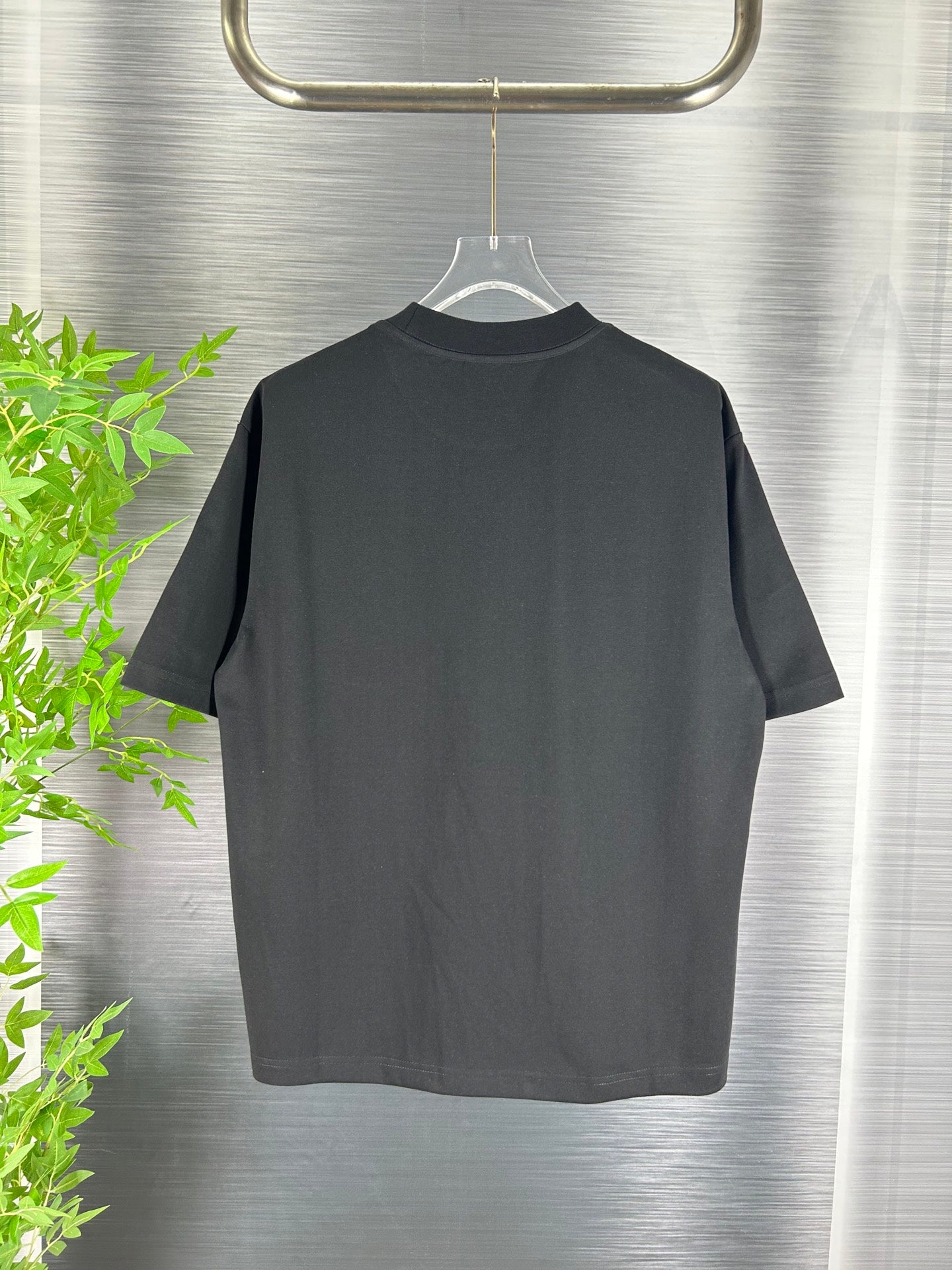 BALENCIAGA Distressed Classic Logo Embroidery T-Shirt – Oversized Drop Shoulder Fit (XS–L)