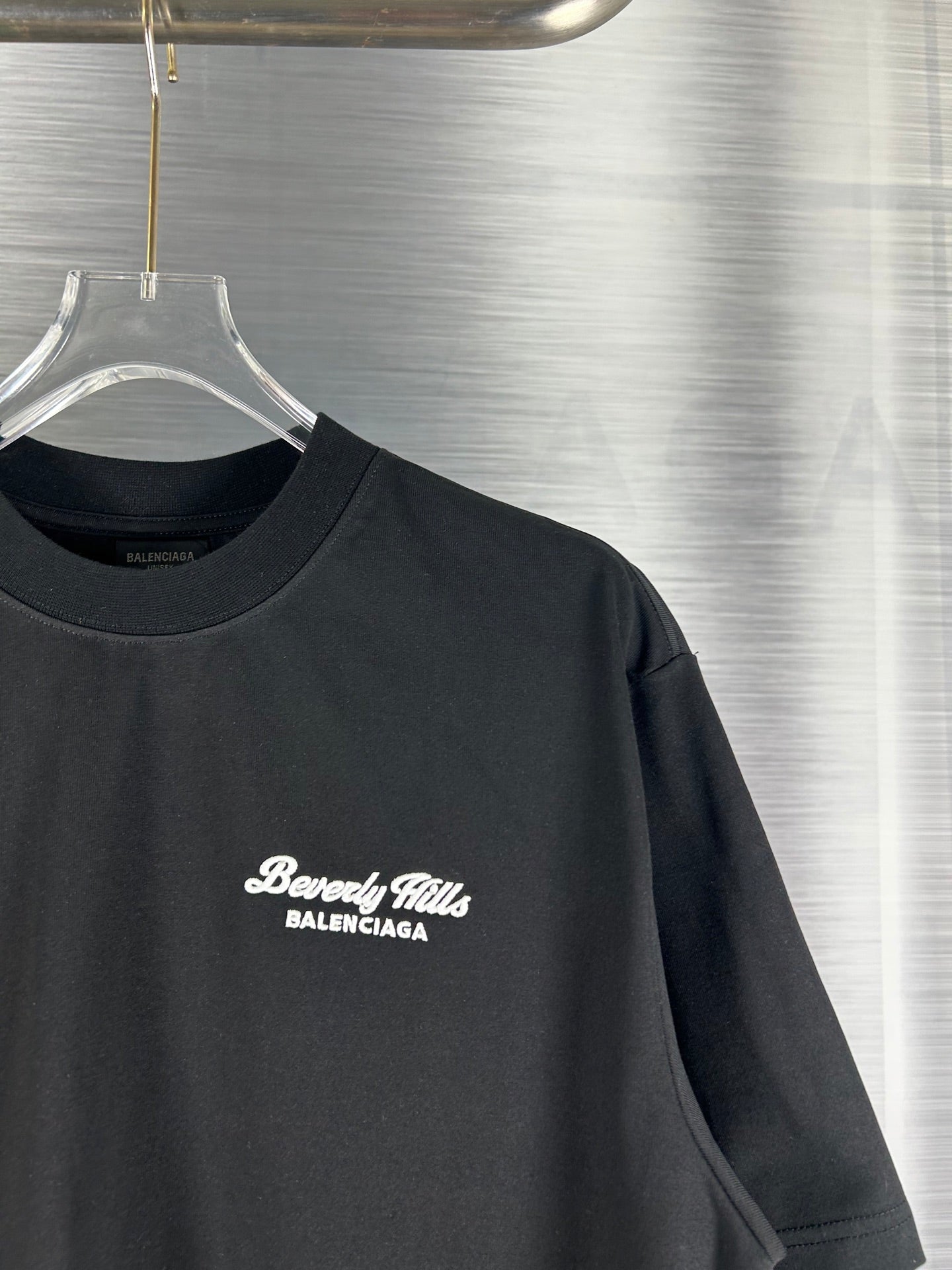 BALENCIAGA Distressed Classic Logo Embroidery T-Shirt – Oversized Drop Shoulder Fit (XS–L)
