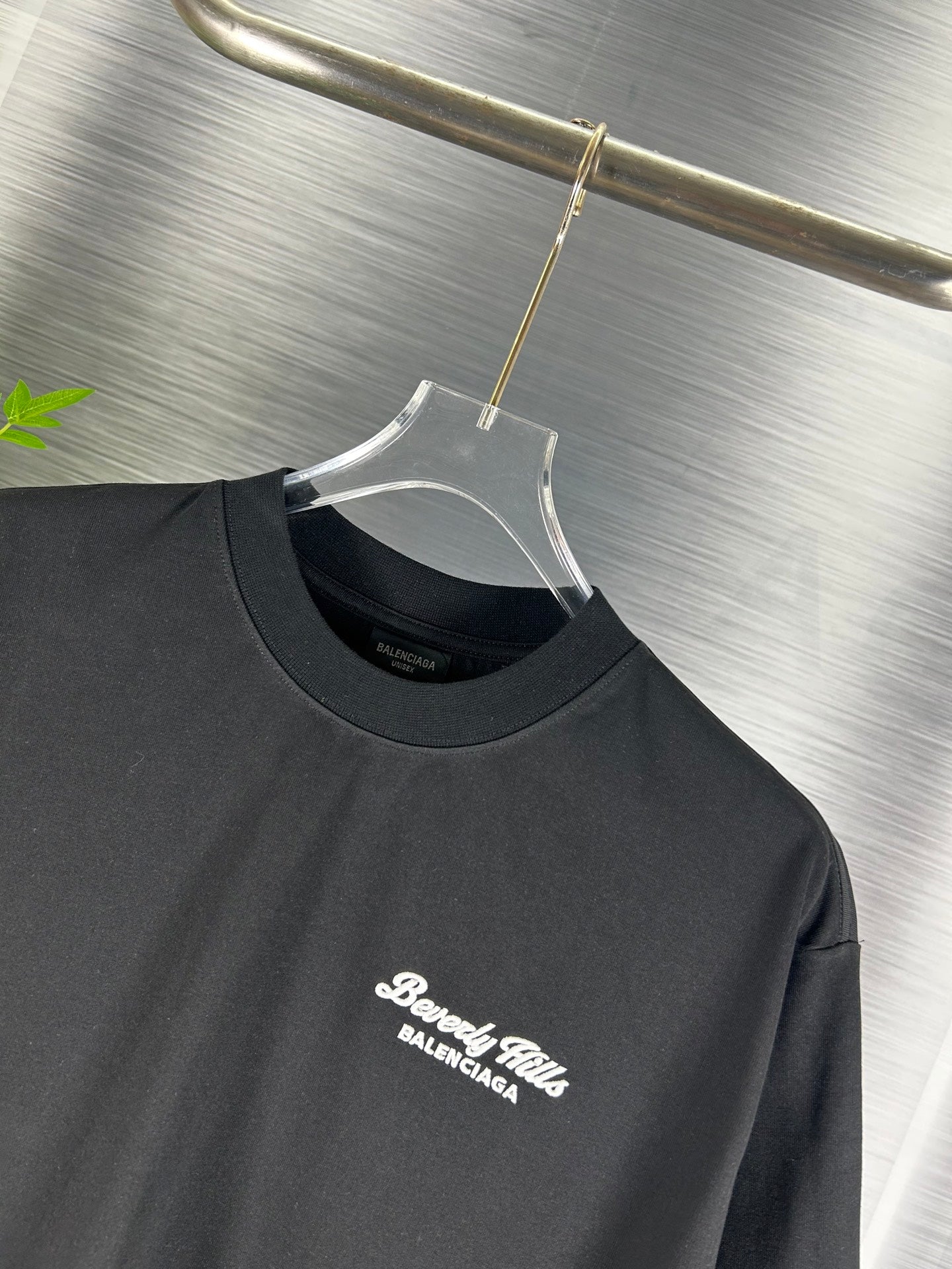 BALENCIAGA Distressed Classic Logo Embroidery T-Shirt – Oversized Drop Shoulder Fit (XS–L)