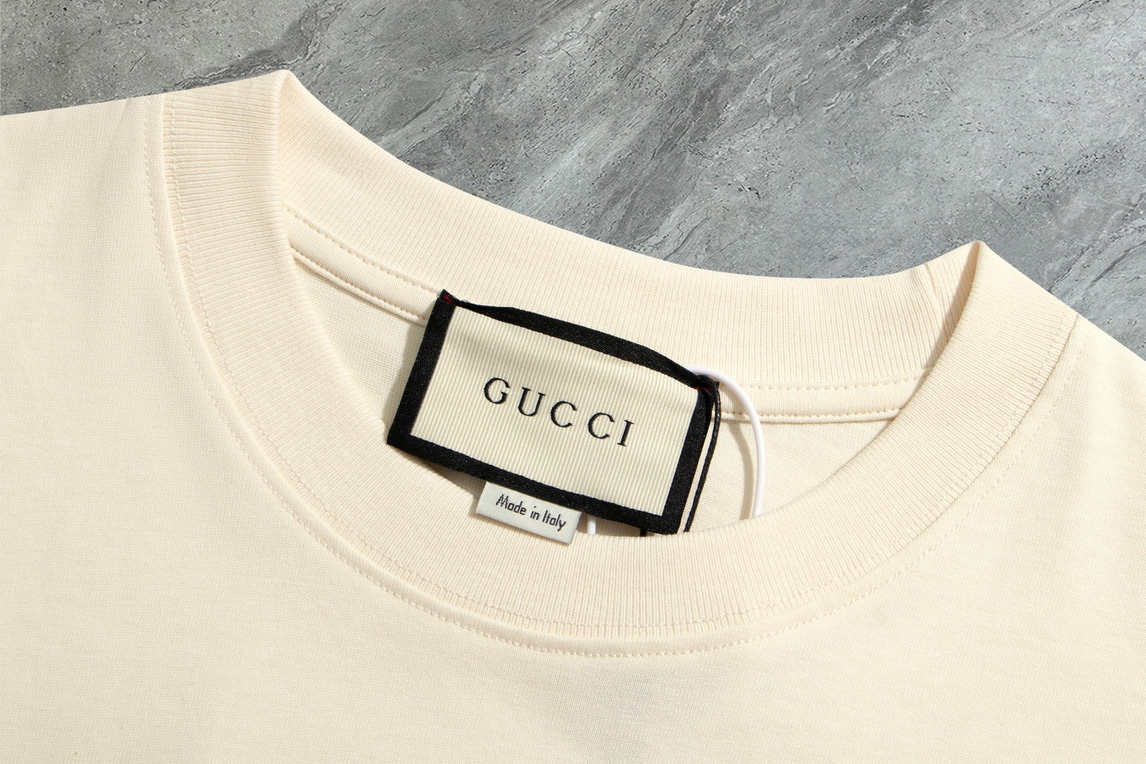GUCCI 2025 New Embroidered Logo Cotton Crewneck T-Shirt (S–2XL)