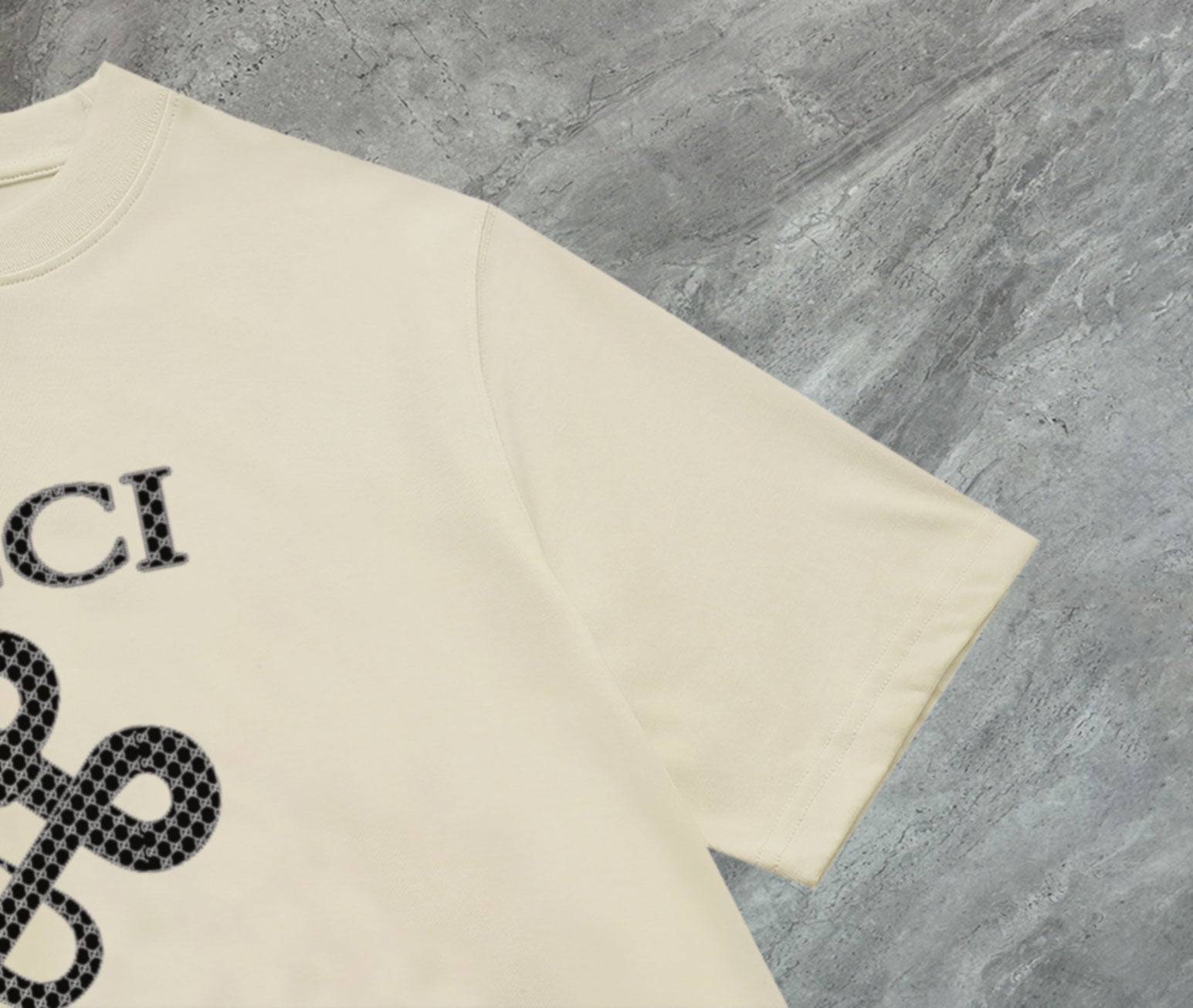 GUCCI 2025 New Embroidered Logo Cotton Crewneck T-Shirt (S–2XL)