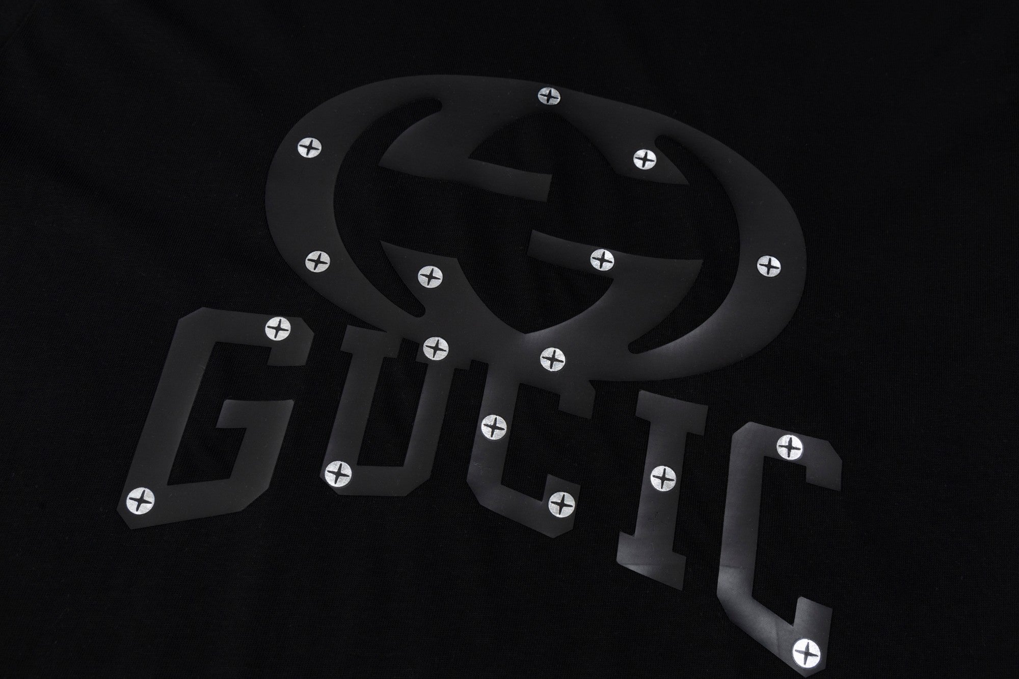 GUCCI Classic Logo 25SS Cotton T-Shirt (M–3XL)