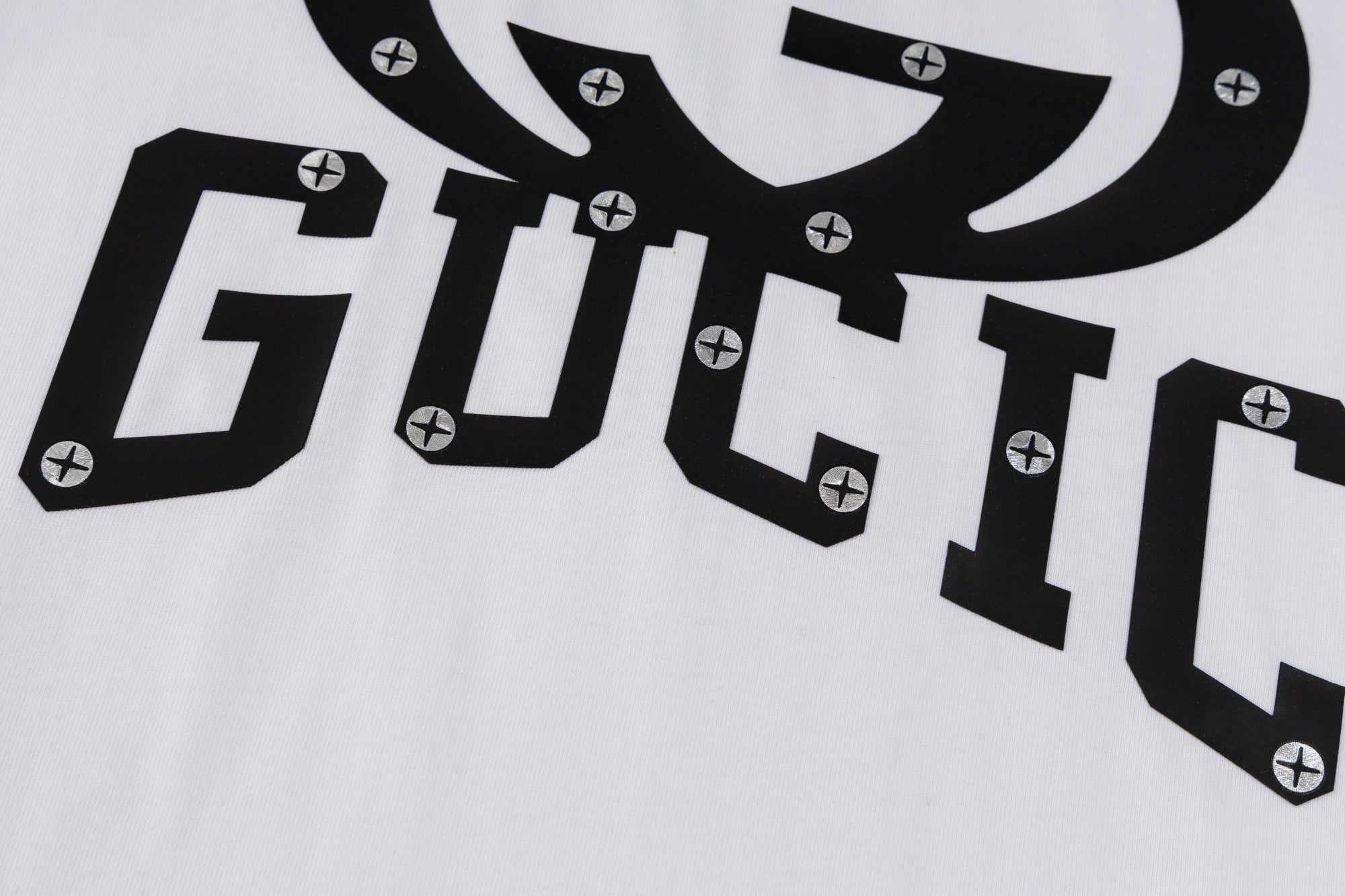 GUCCI Classic Logo 25SS Cotton T-Shirt (M–3XL)
