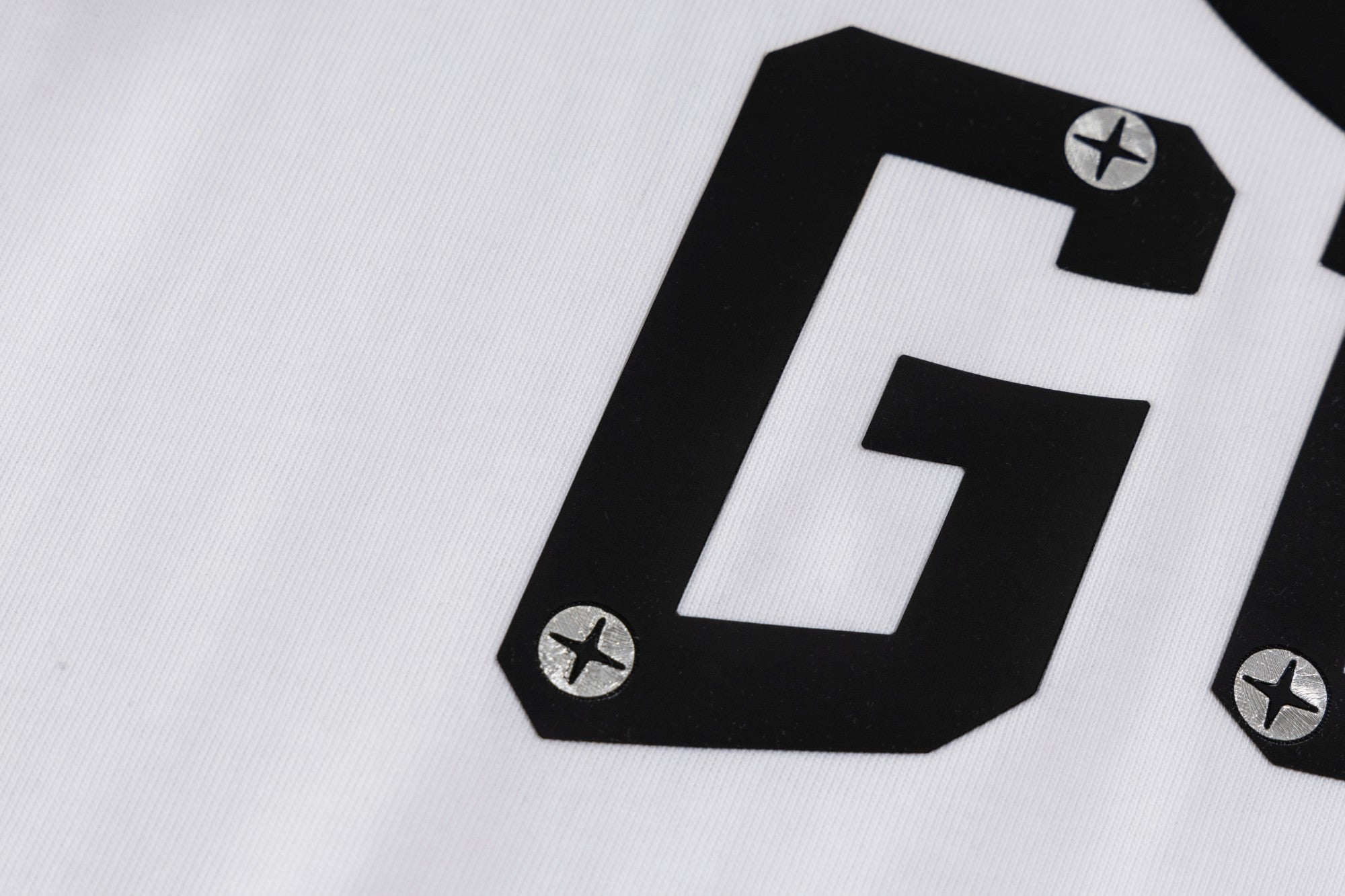 GUCCI Classic Logo 25SS Cotton T-Shirt (M–3XL)