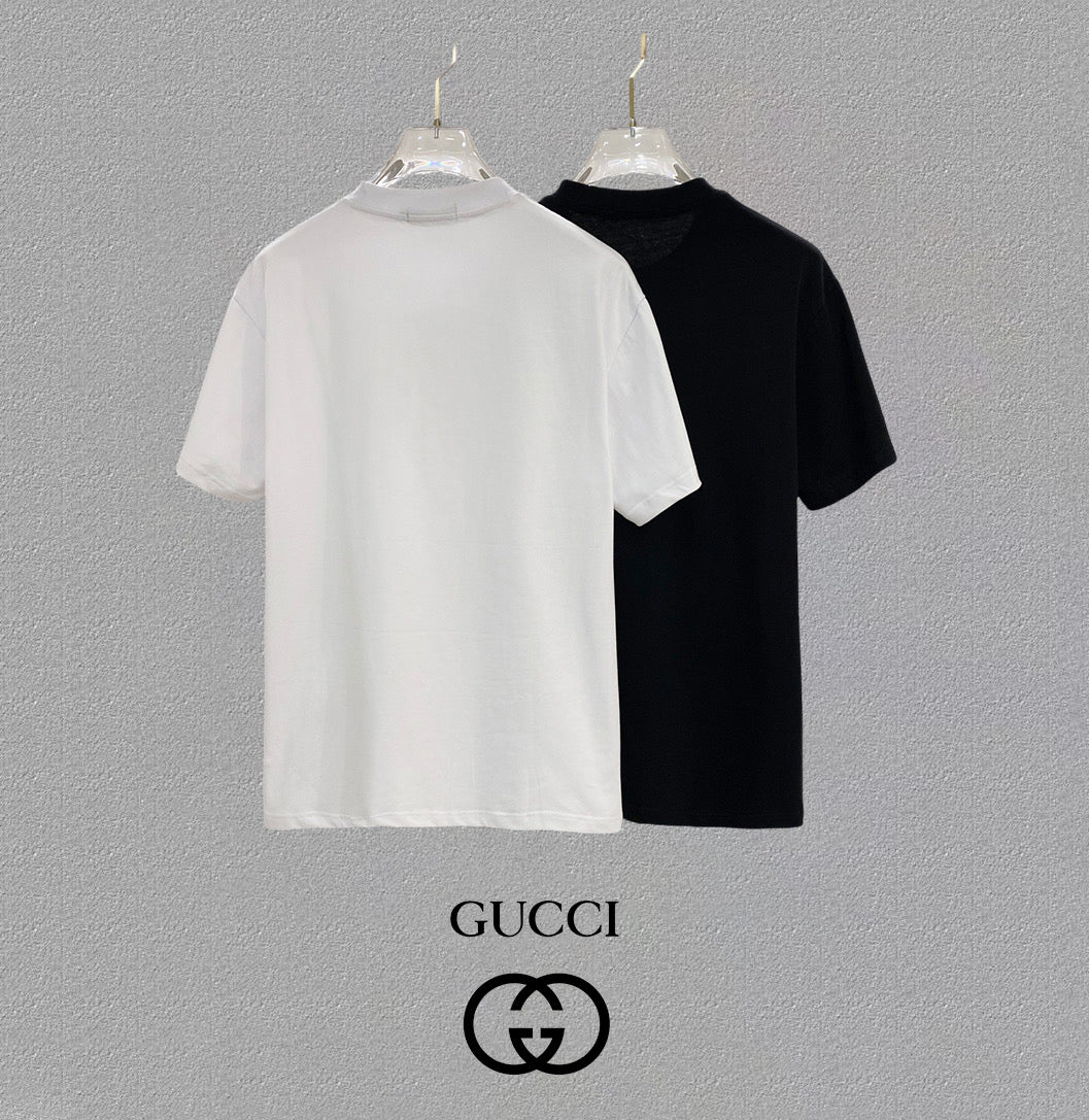 GUCCI 25SS Oversized Logo Patch Cotton T-Shirt (48–56)