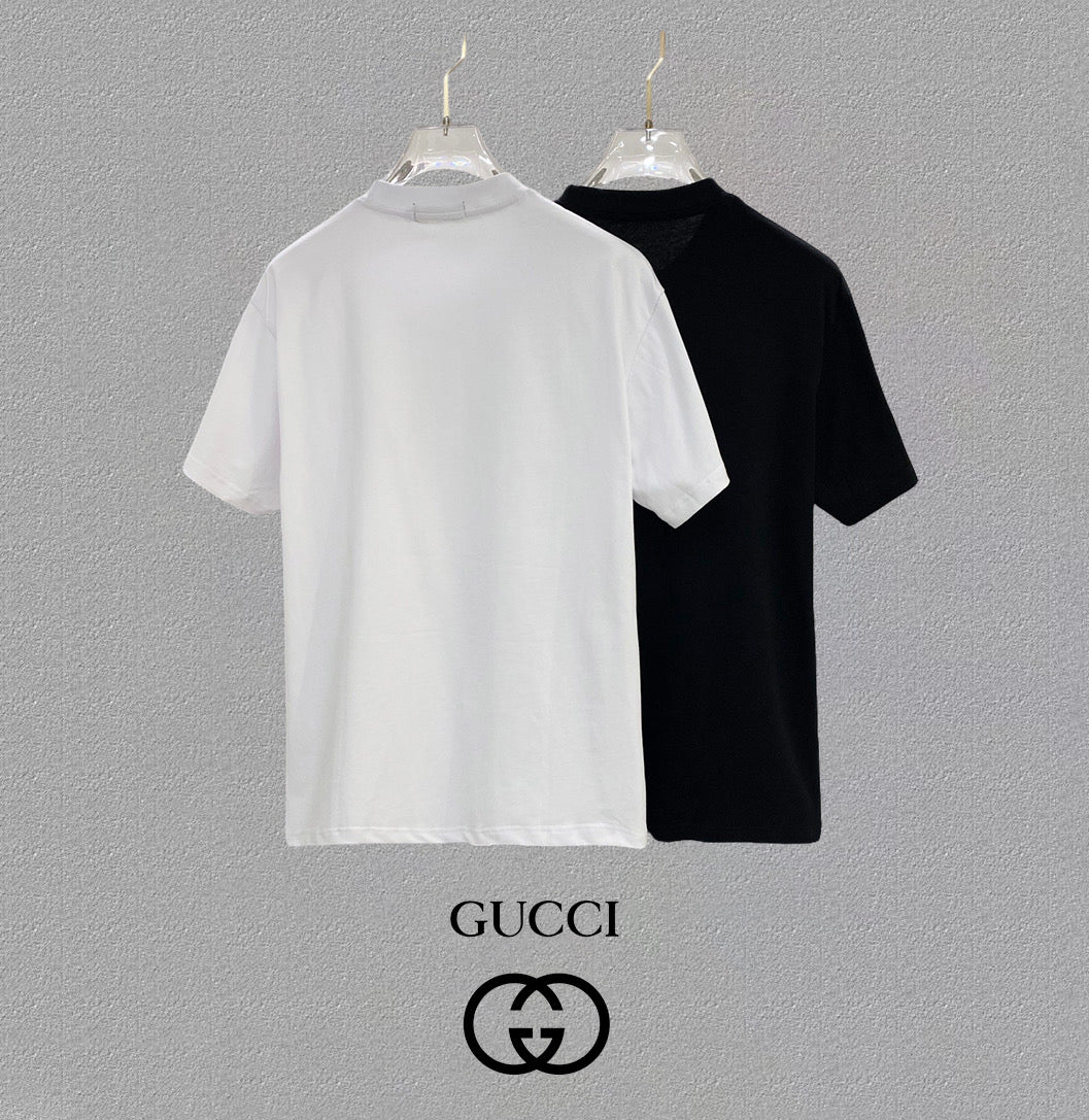 GUCCI 25SS Oversized Logo Patch Cotton T-Shirt (48–56)