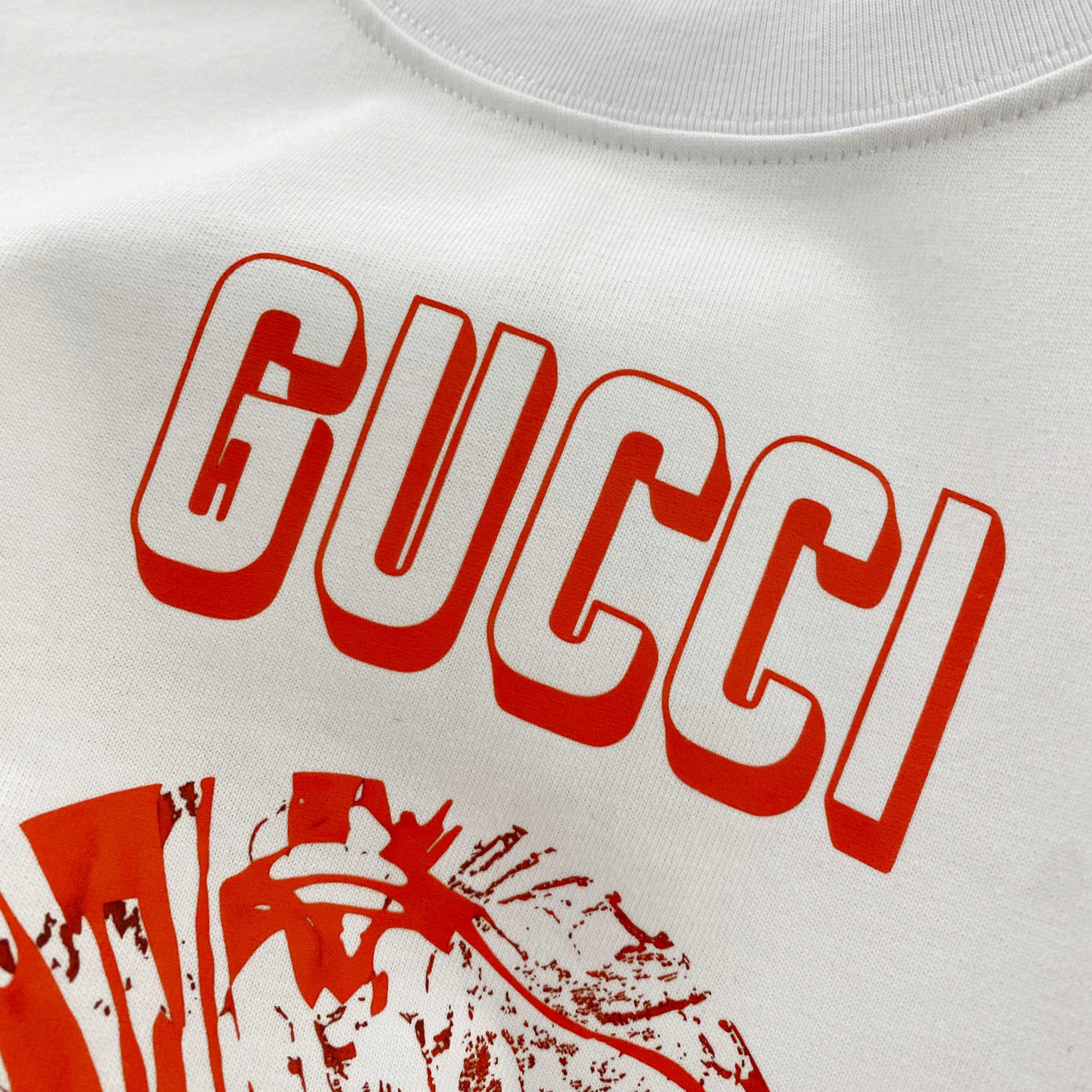 GUCCI 25SS Oversized Logo Patch Cotton T-Shirt (48–56)