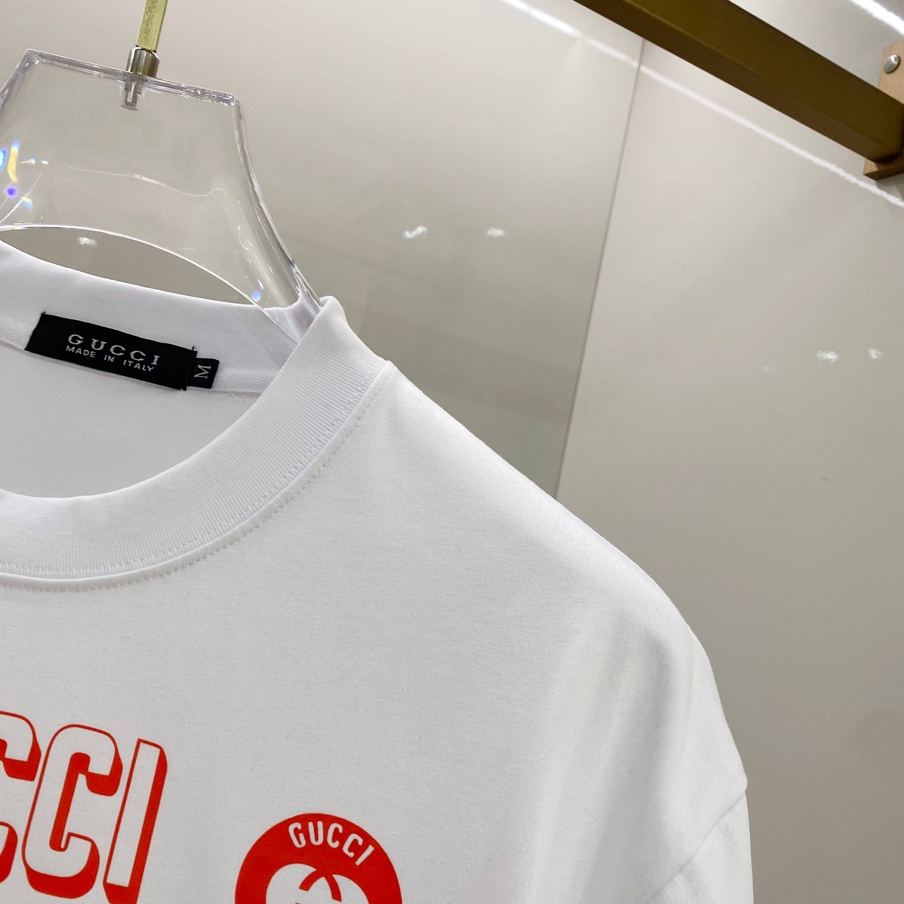 GUCCI 25SS Oversized Logo Patch Cotton T-Shirt (48–56)