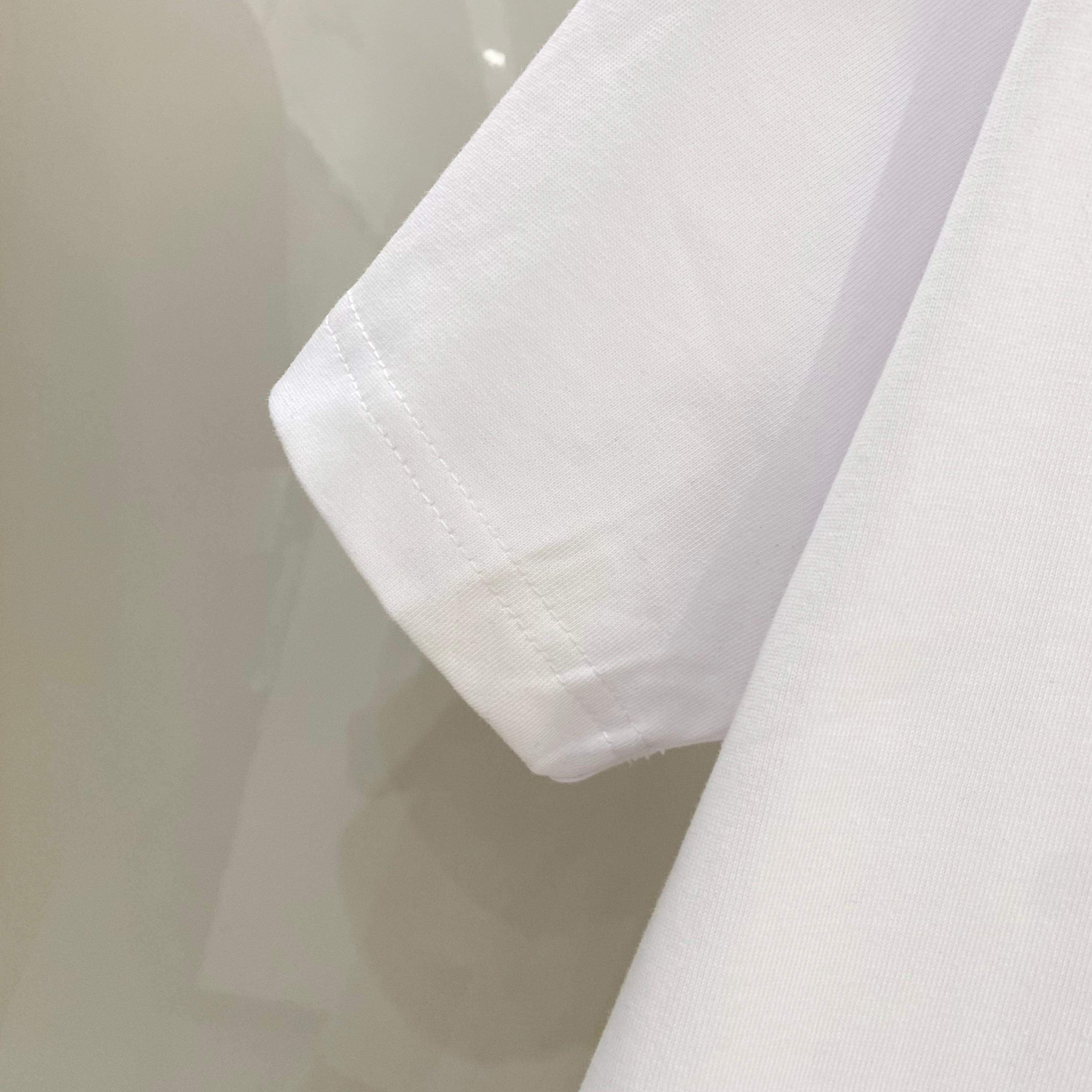 GUCCI 25SS Oversized Logo Patch Cotton T-Shirt (48–56)