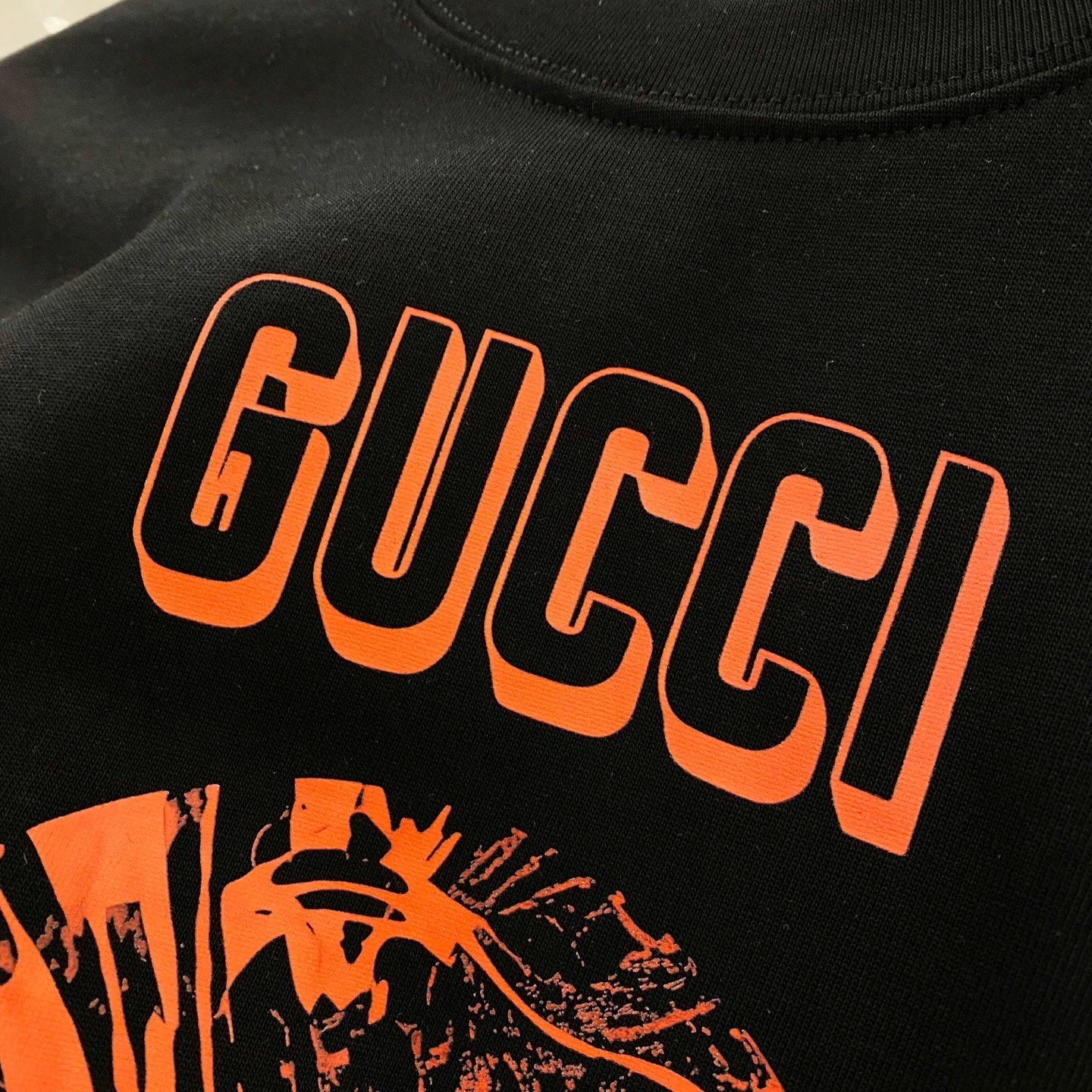 GUCCI 25SS Oversized Logo Patch Cotton T-Shirt (48–56)