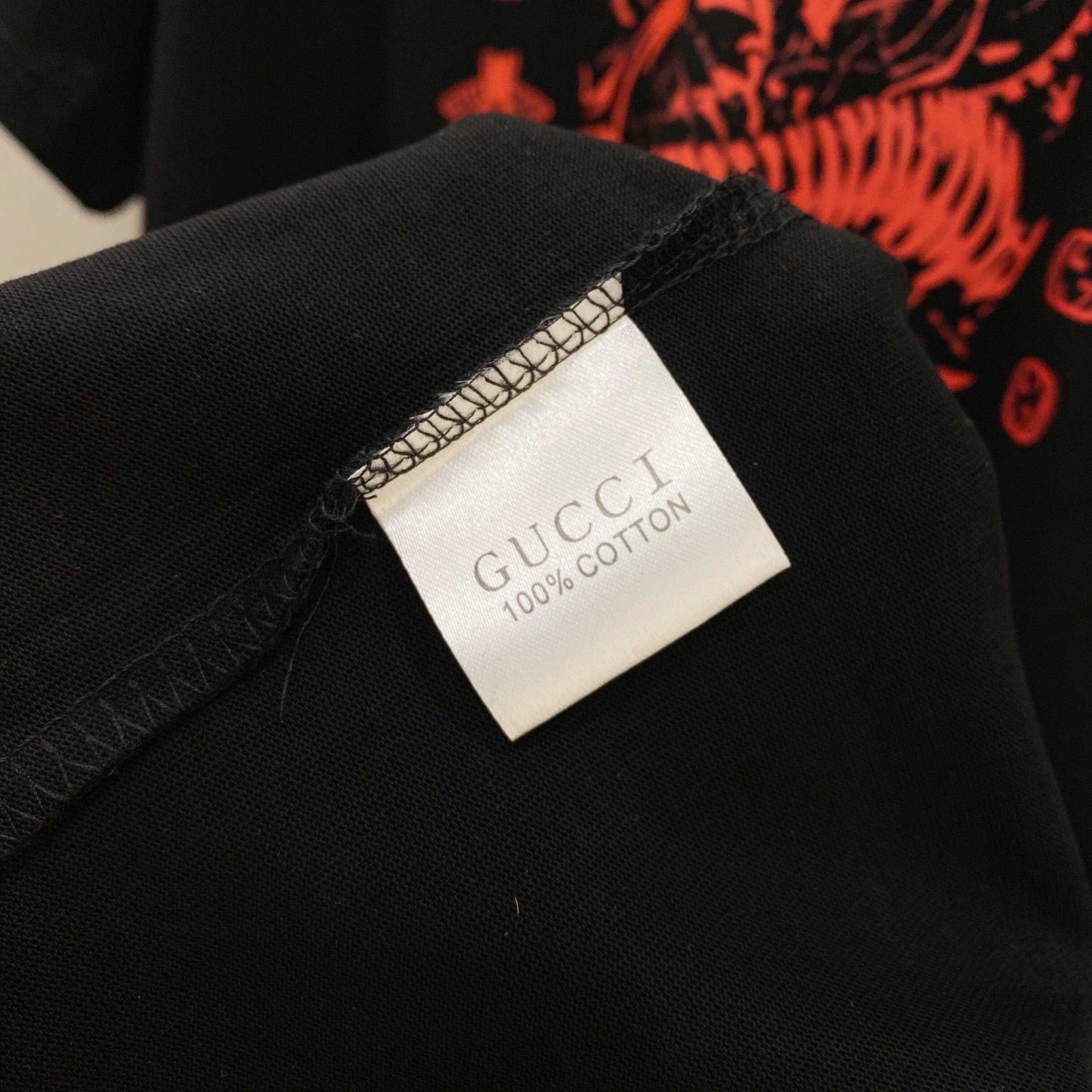 GUCCI 25SS Oversized Logo Patch Cotton T-Shirt (48–56)