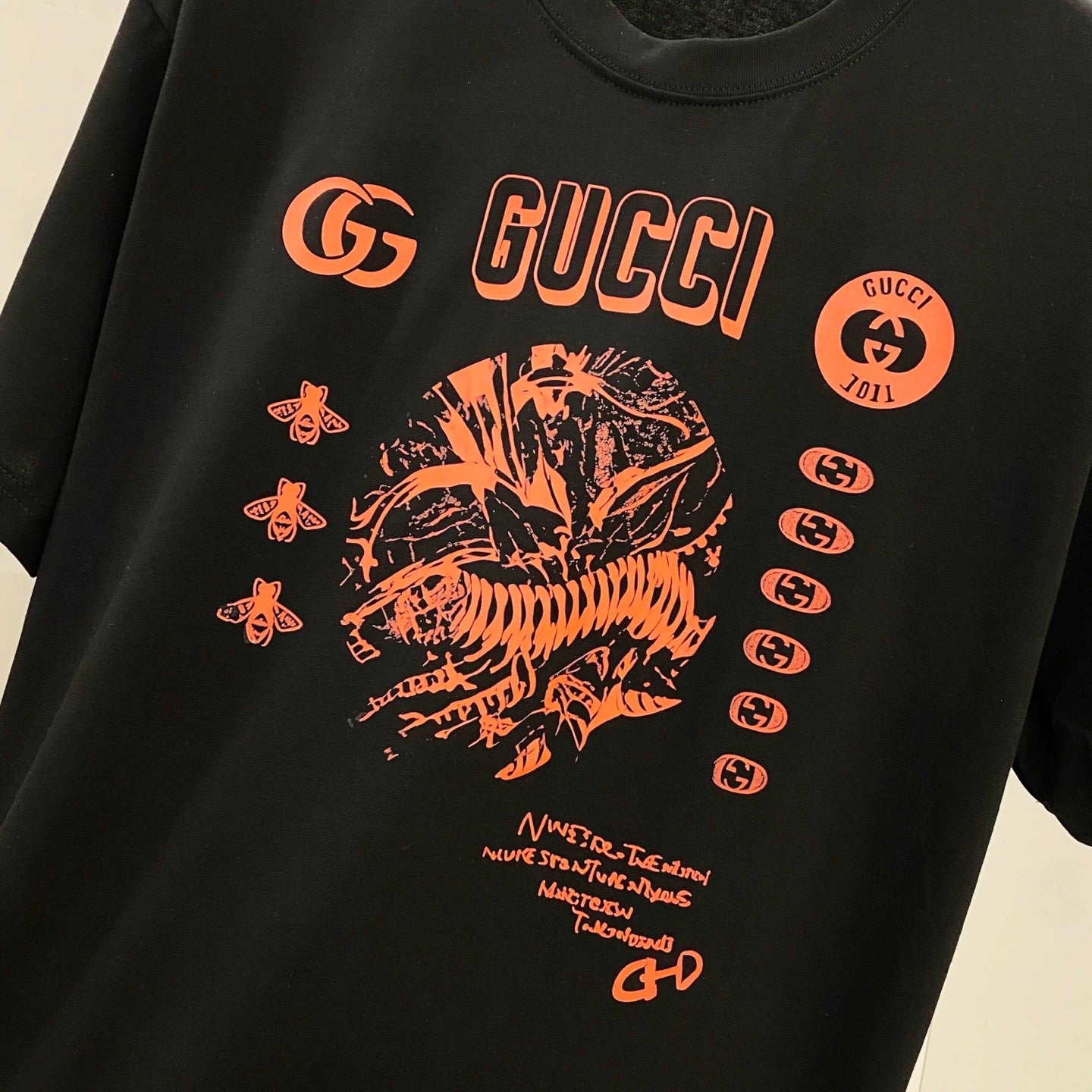 GUCCI 25SS Oversized Logo Patch Cotton T-Shirt (48–56)