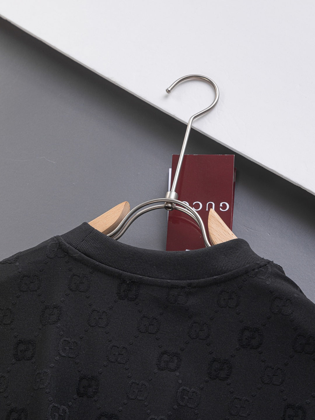 GUCCI 25SS Oversized Embroidered Logo Cotton T-Shirt (S–XL)