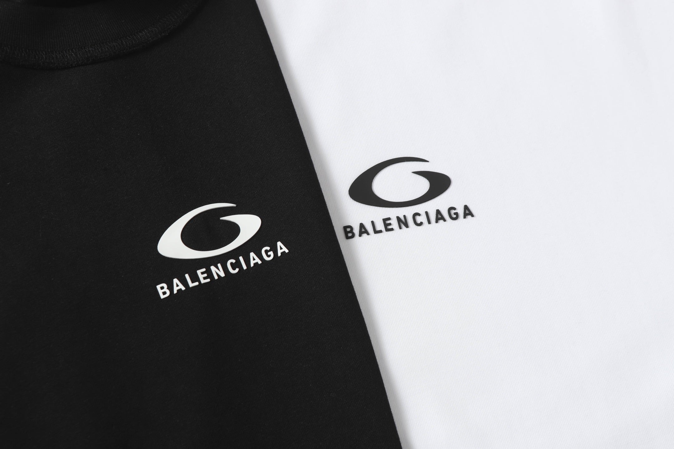 BALENCIAGA Mloop Sports Icon Oversized Thick Print T-Shirt (XS–L)