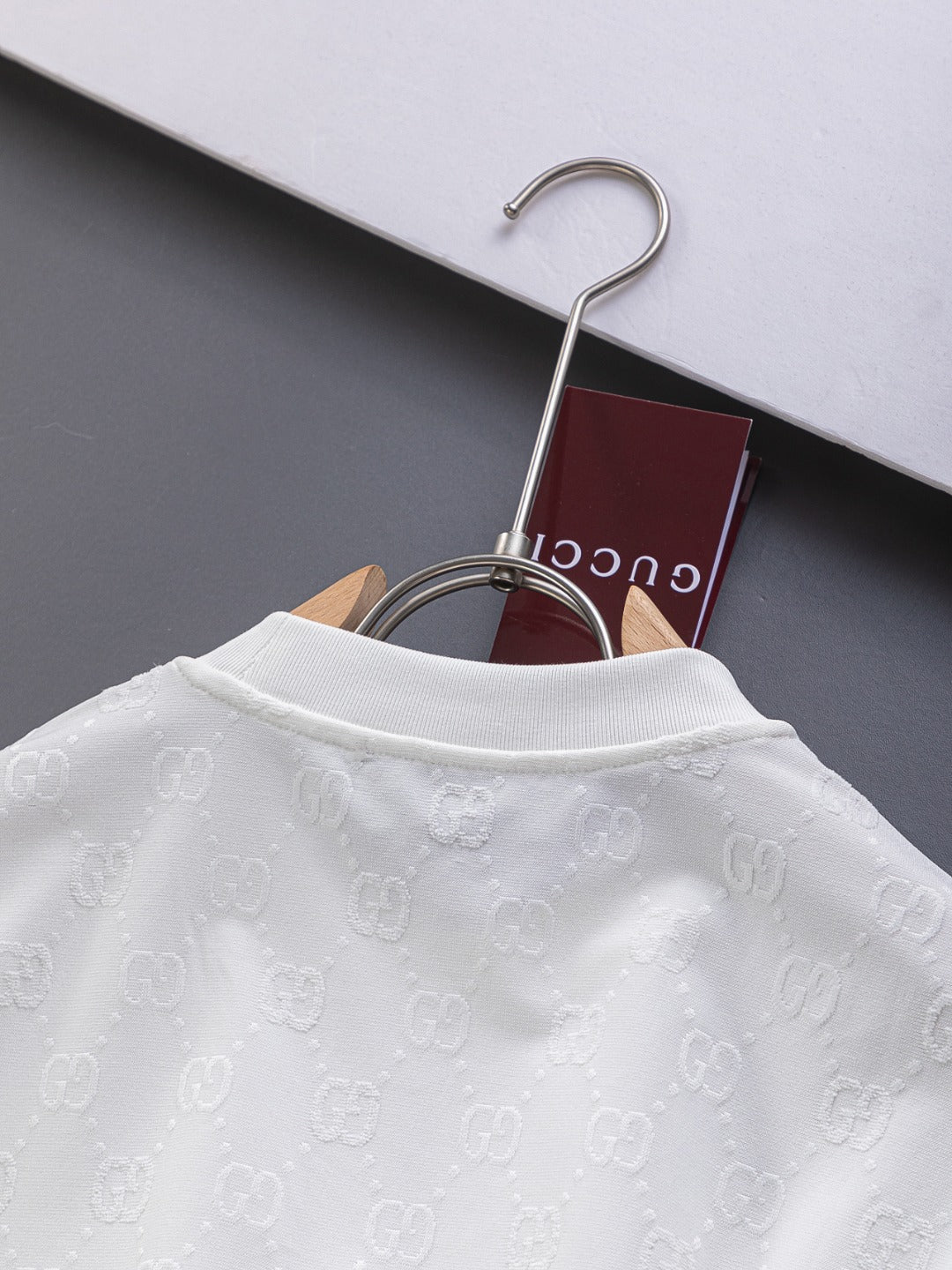 GUCCI 25SS Oversized Embroidered Logo Cotton T-Shirt (S–XL)